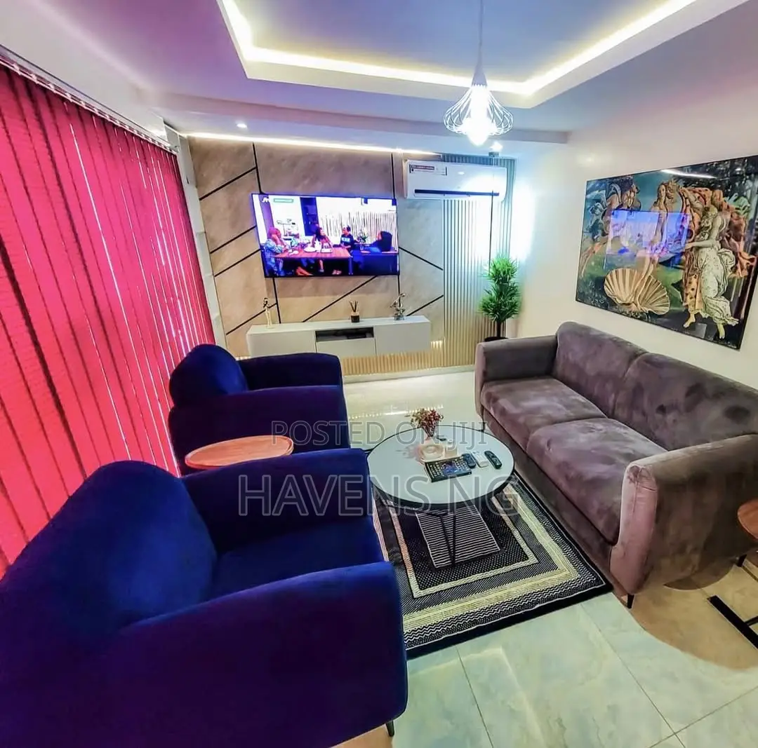 Stylish 2-Bedroom Apartment for Short Stay