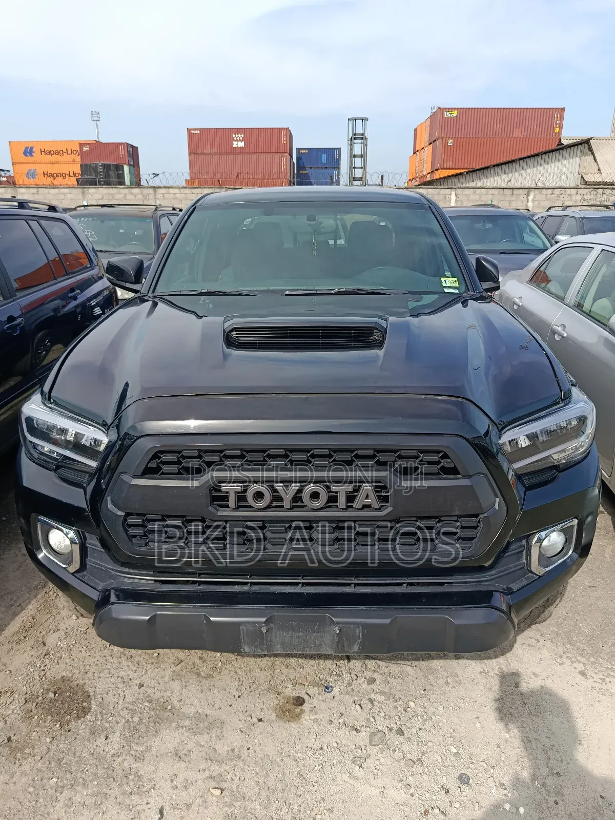 Toyota Tacoma 2017 Black