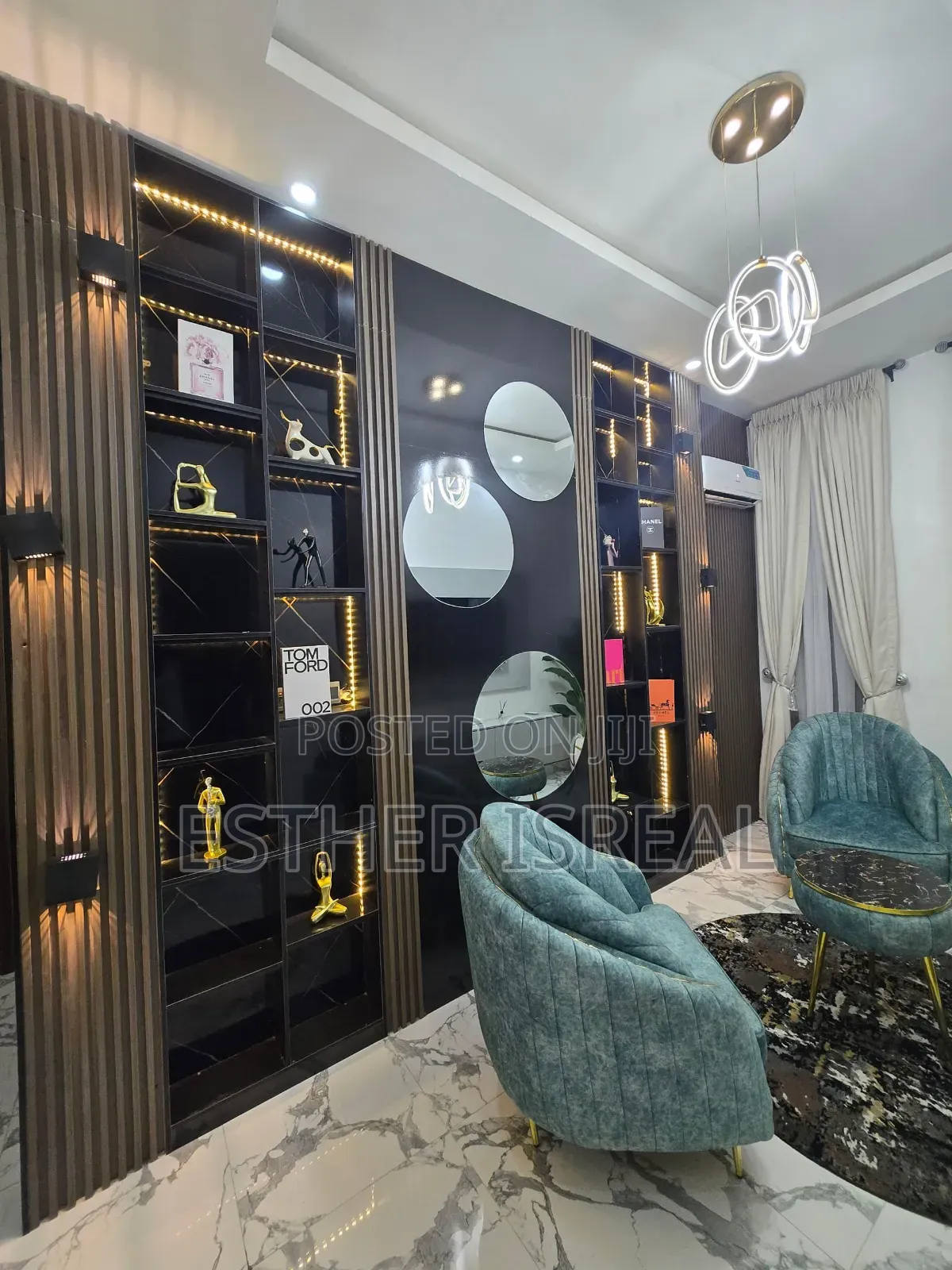Self Compound 4 Bedroom Orchid