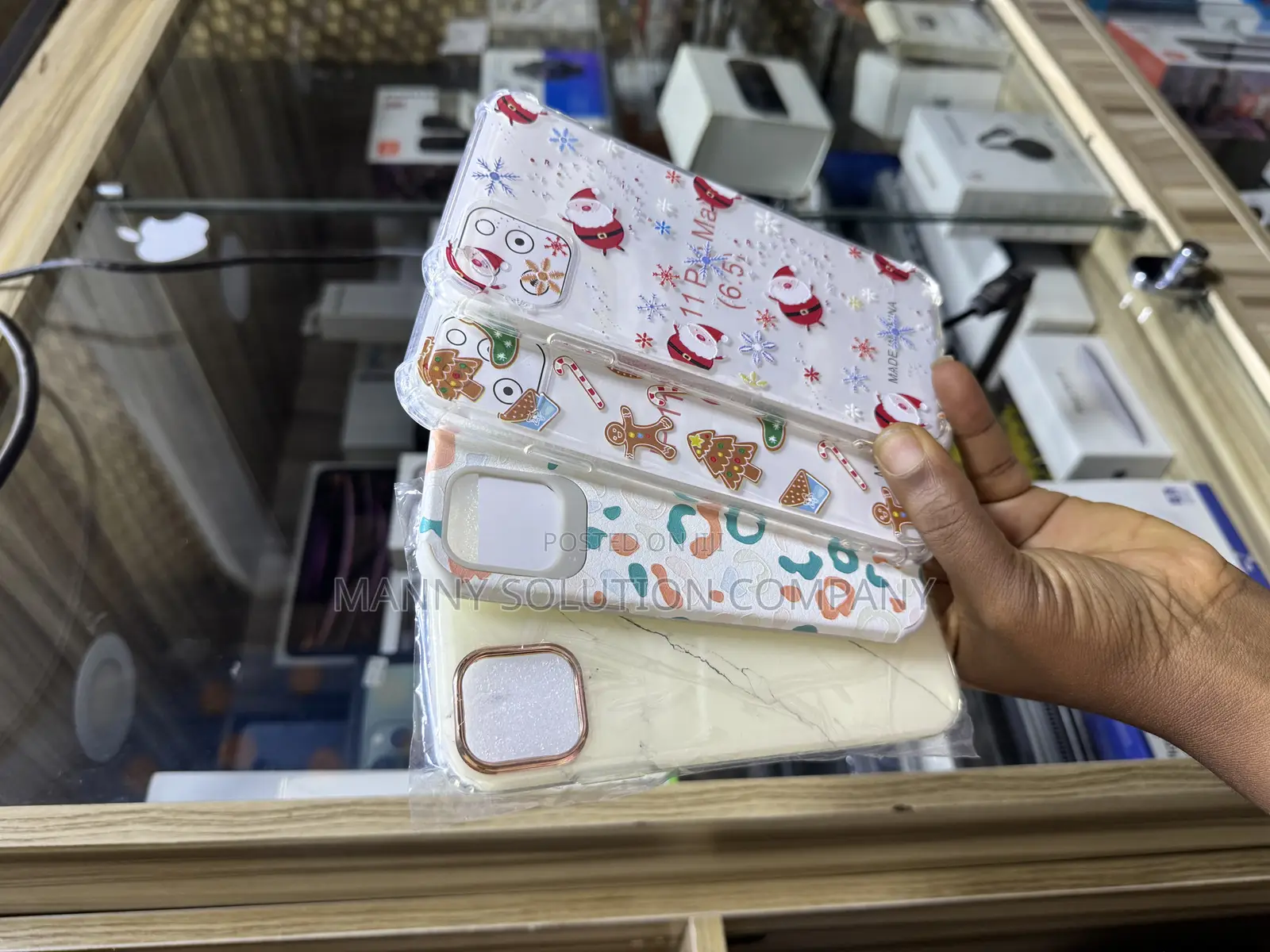 iPhone 11 Series Pouch