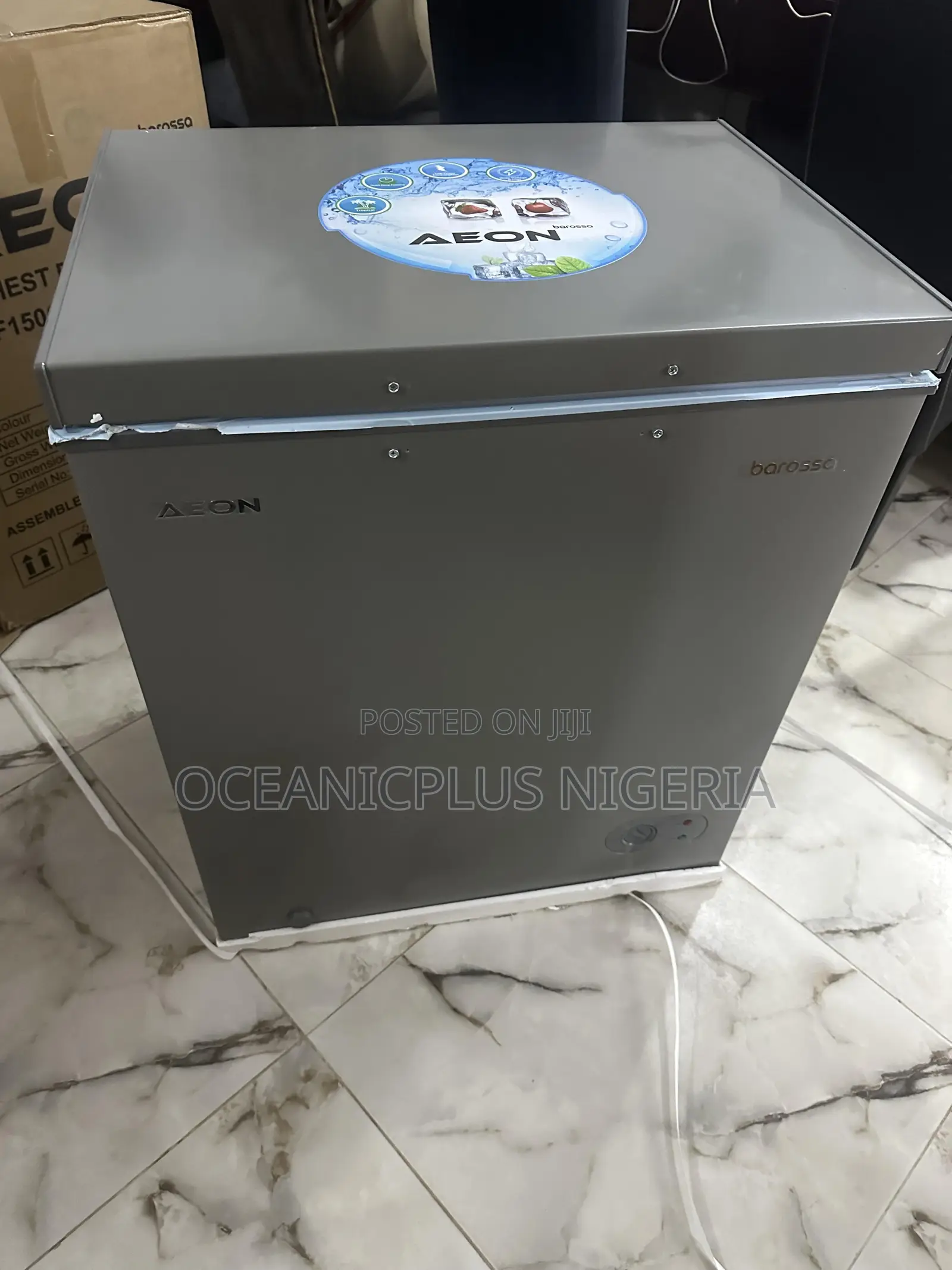Aeon Chillvault (150l) Chest Freezer