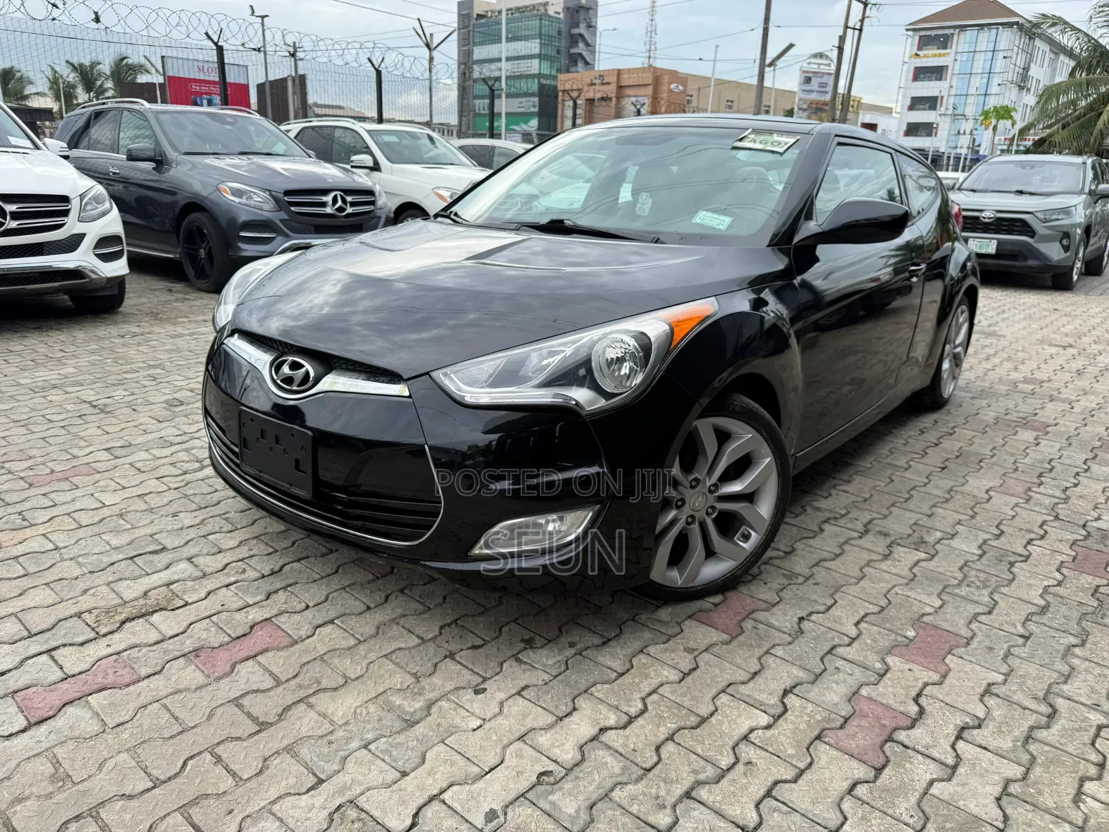 Hyundai Veloster Automatic 2012 Black