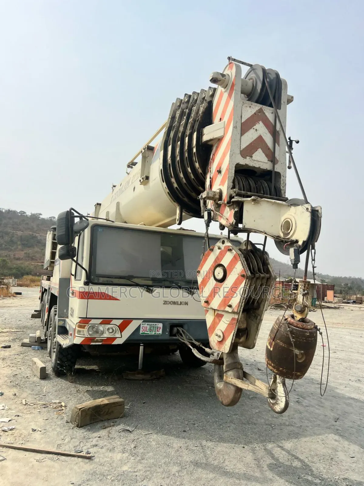 Fairly Used 150 Tons Zoomlion Mobile Crane for Sale