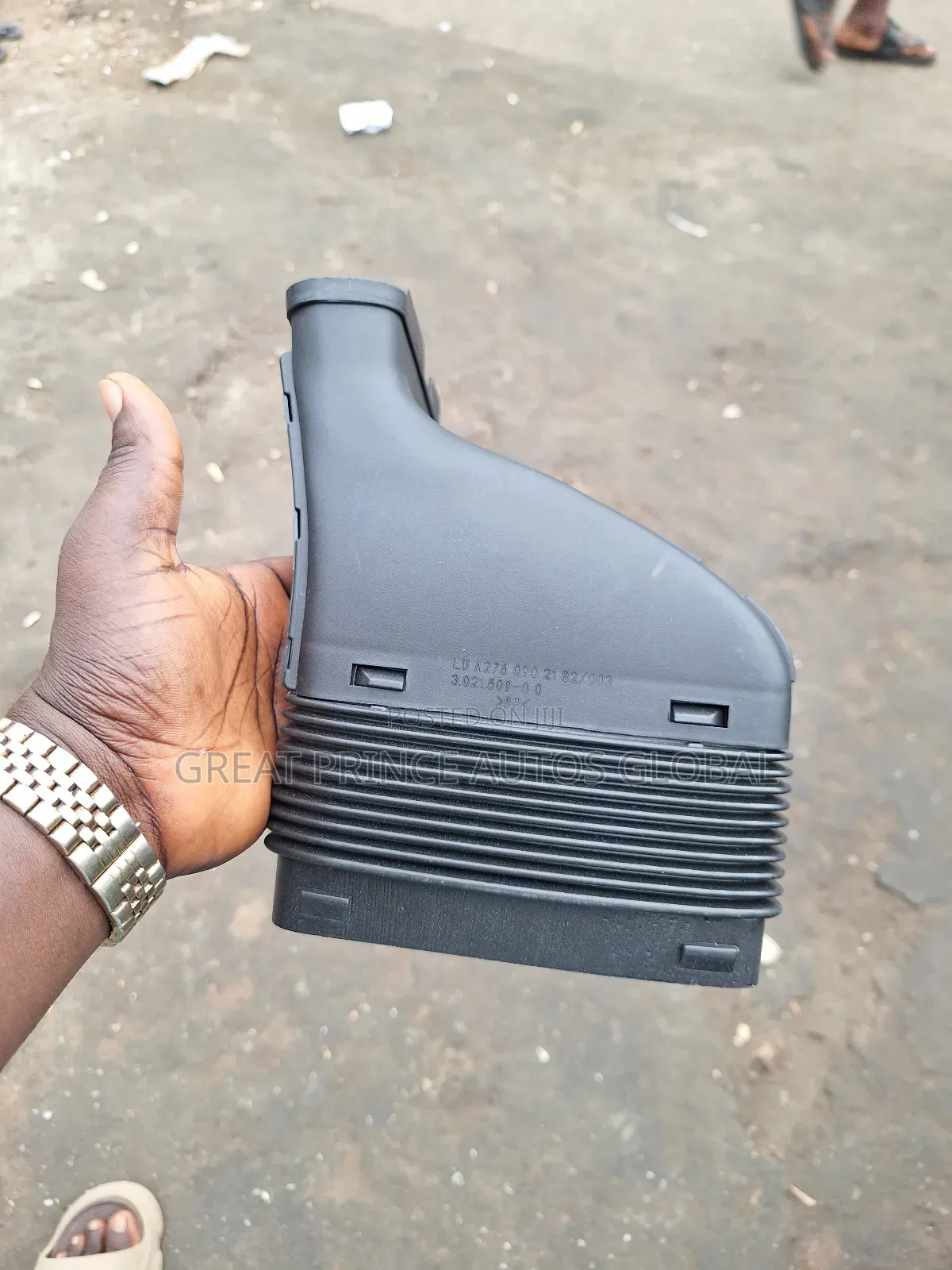 Air Intake Hose C300 204