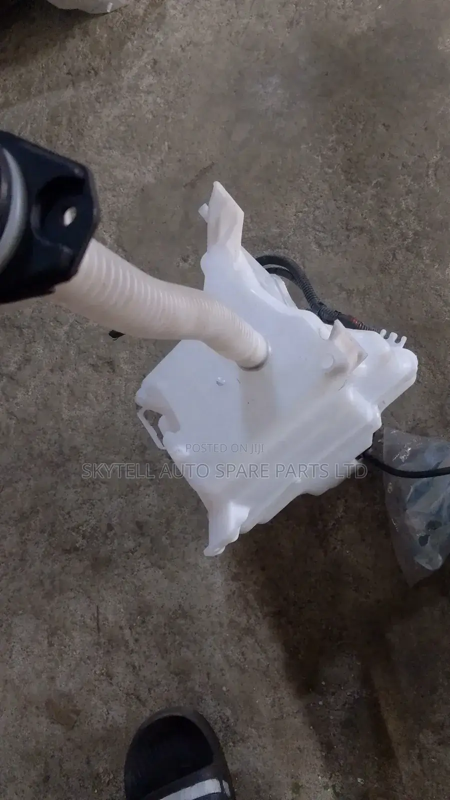 Water Tank Lexus Rx 330