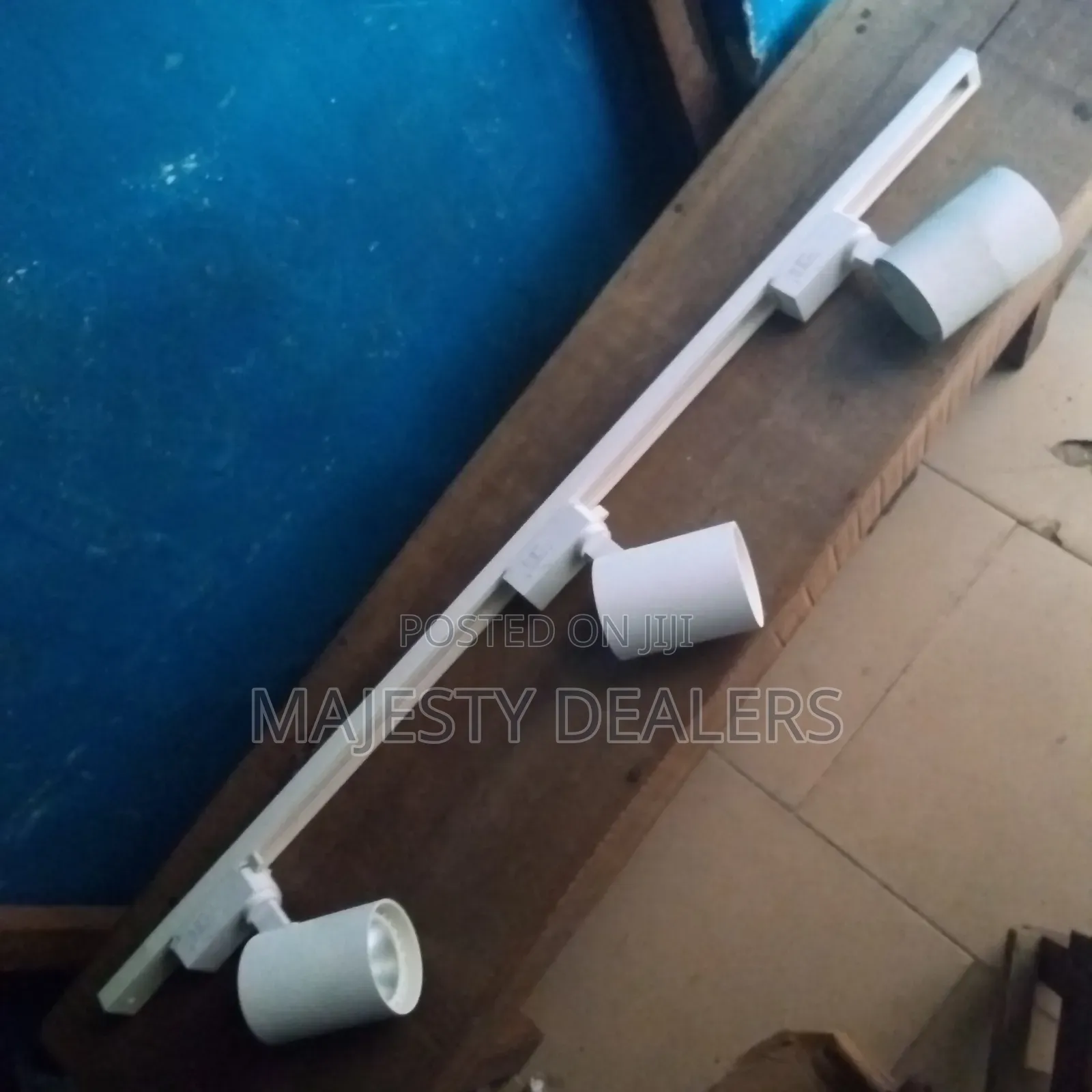 Track Light All in 3in1 Led Track Lighting