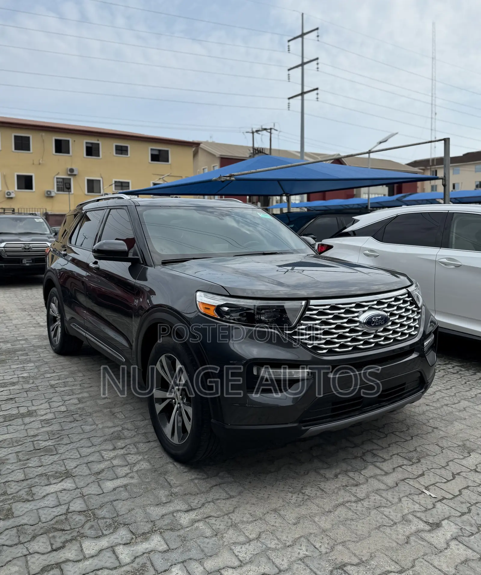 Ford Explorer Platinum 4x4 2020 Gray