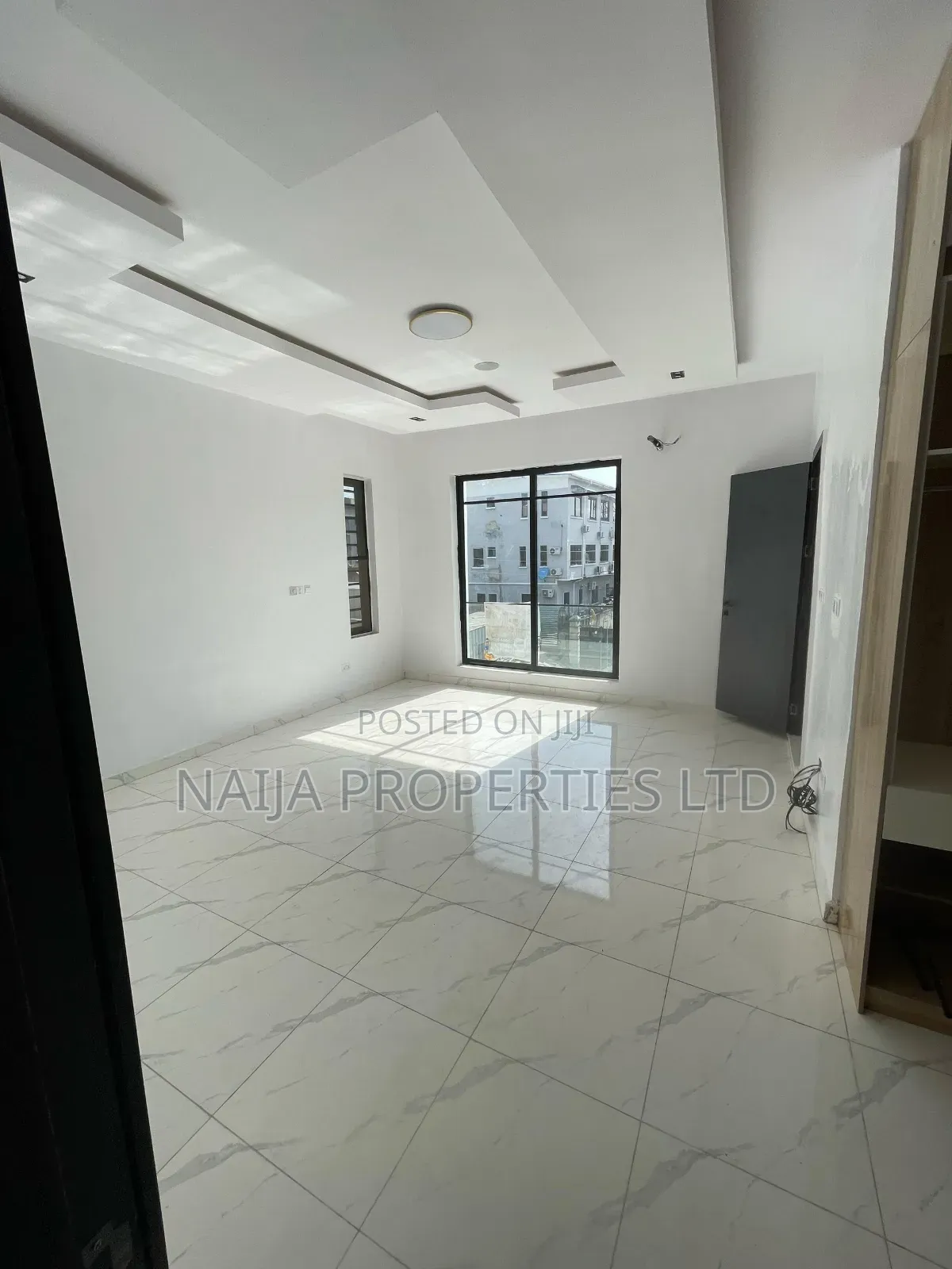 4bdrm Duplex in Chevron, Lekki for sale