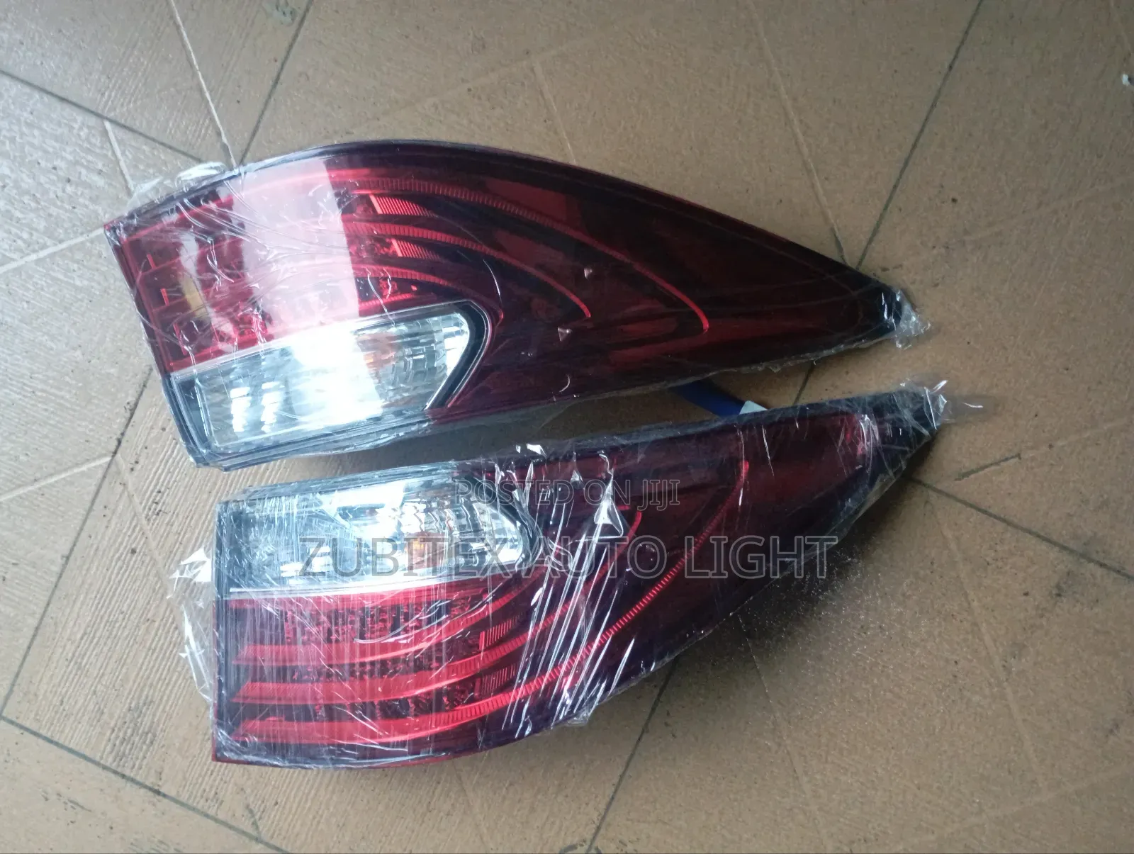 Set Rear Light Es350 2015 Model
