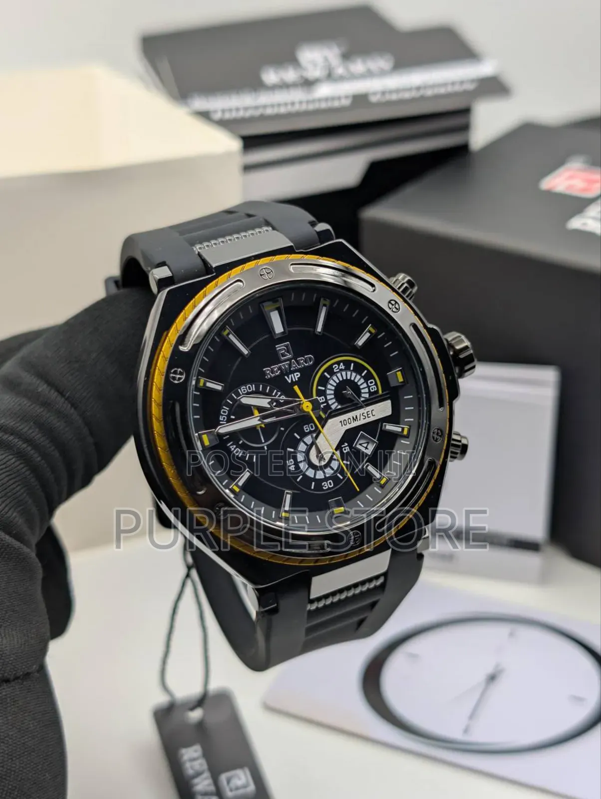 Rewardvip Rubber Chronograph Wristwatch Solid Quality 