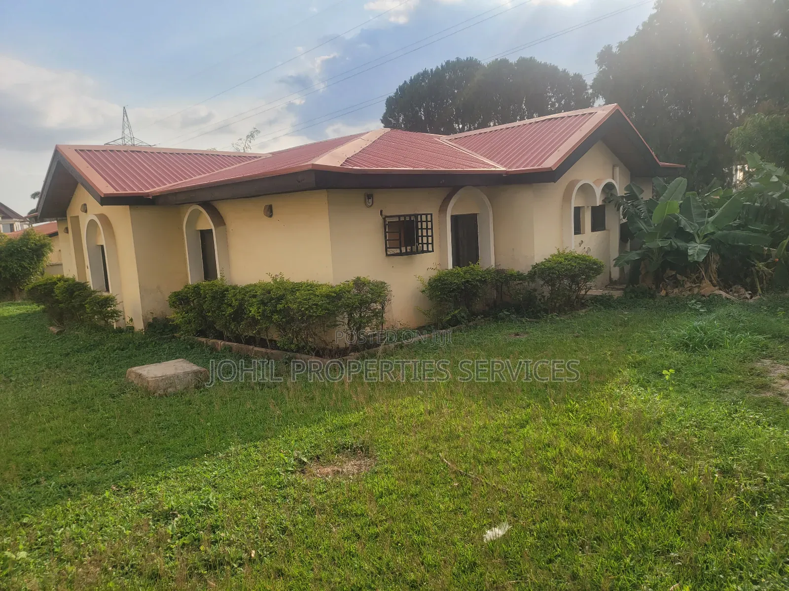 7bdrm Duplex in Asokoro for sale
