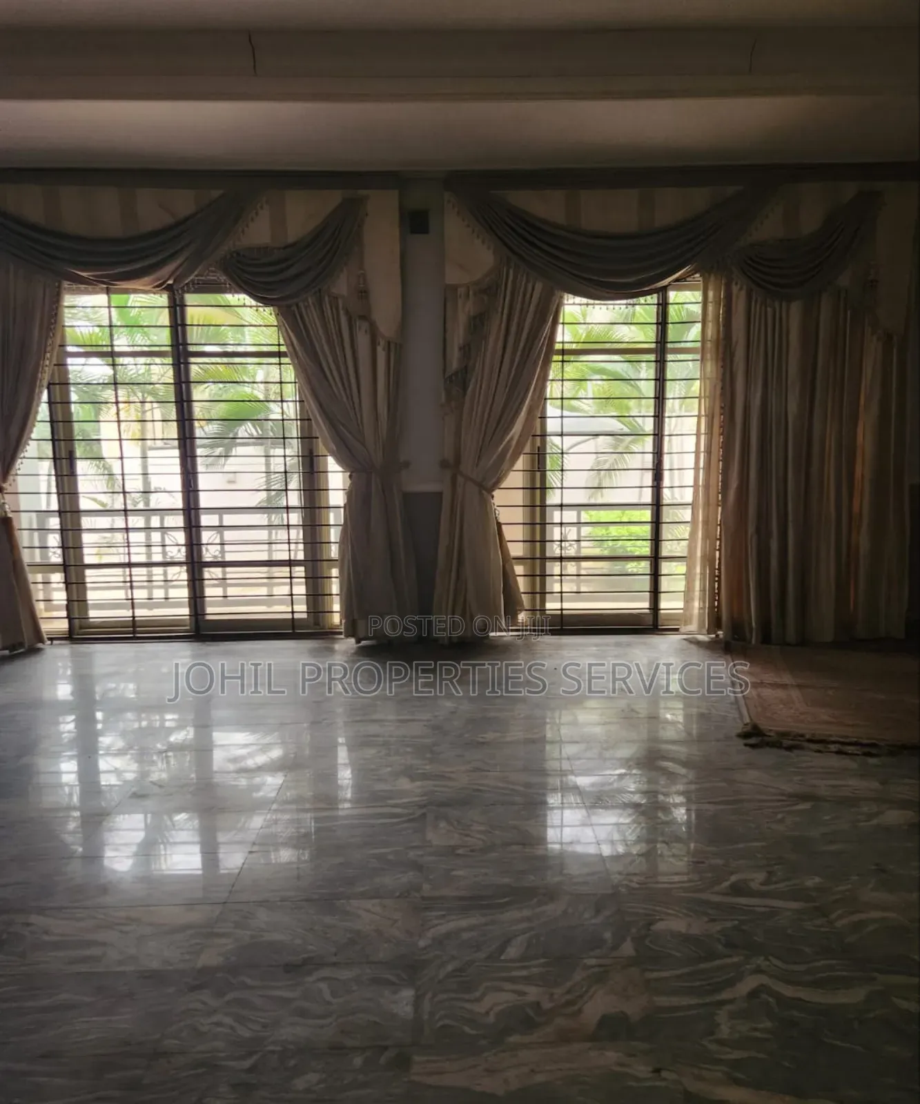 6bdrm Mansion in Asokoro for sale
