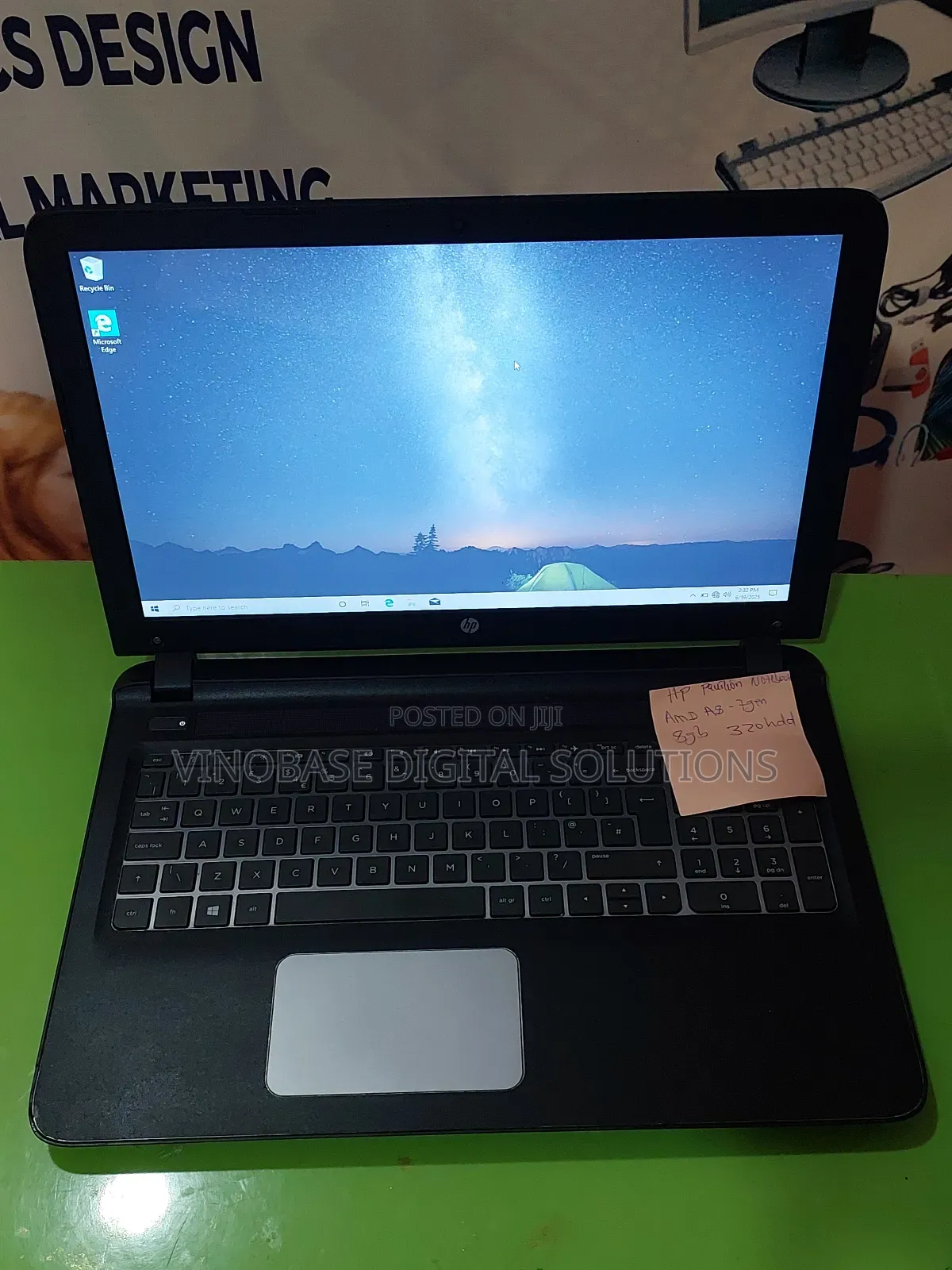 Laptop HP Pavilion 15 8GB AMD A8 HDD+SSD 320GB