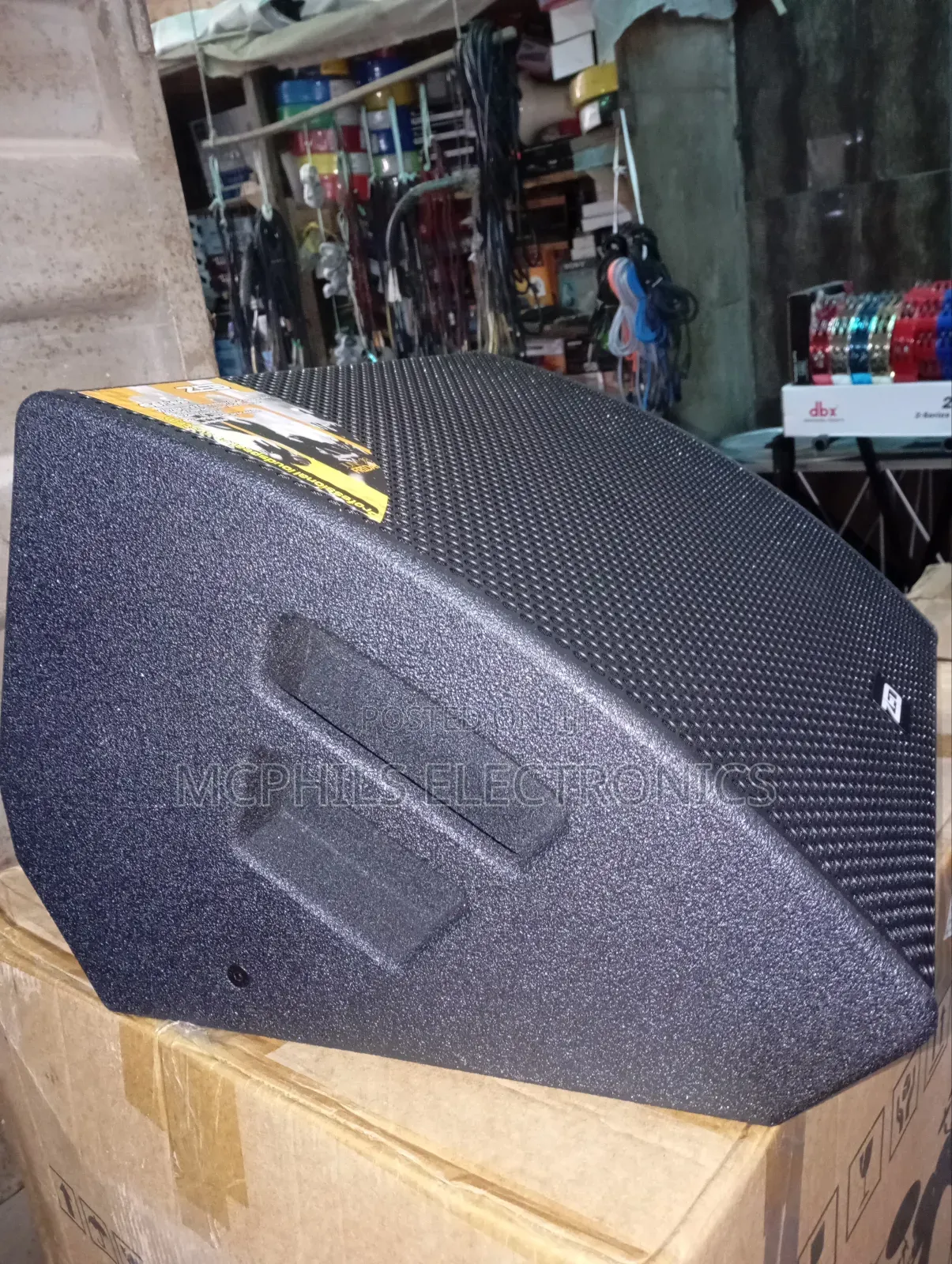 Zed T-15m Acoustic Floor Monitor