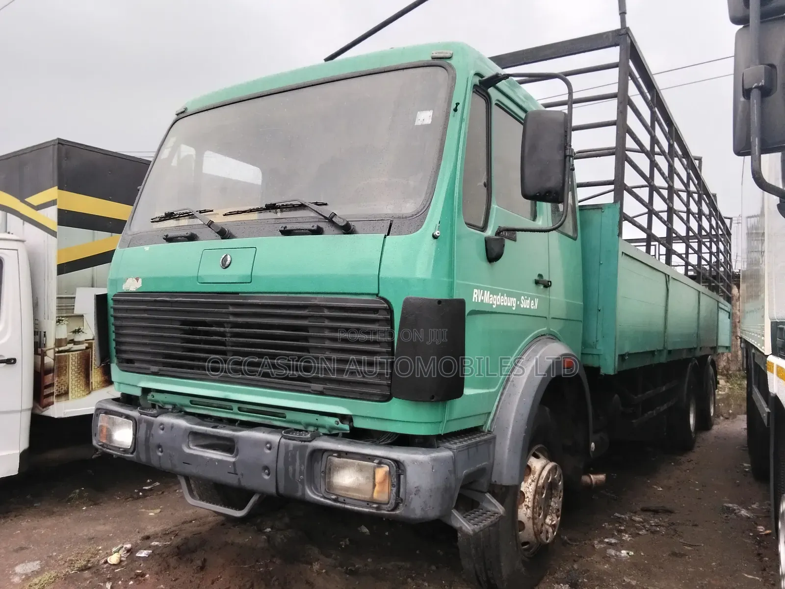 Mercedes Truck