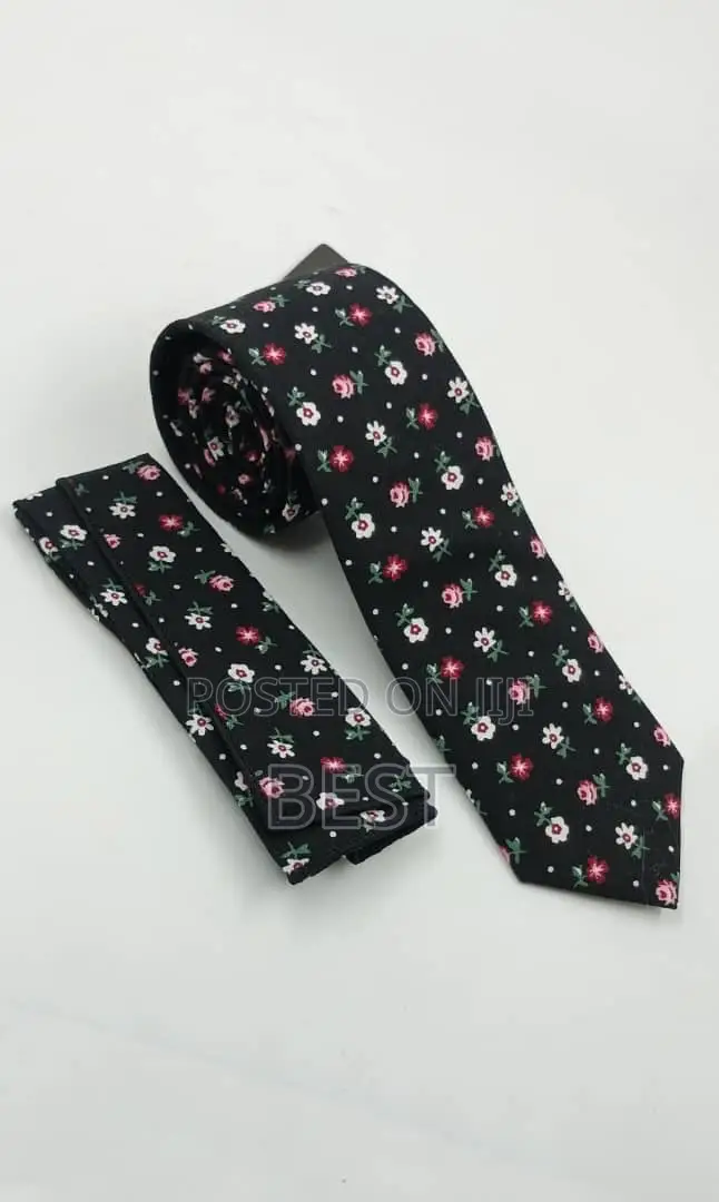 Stripes Luxury Ties With Pocket Hanky
