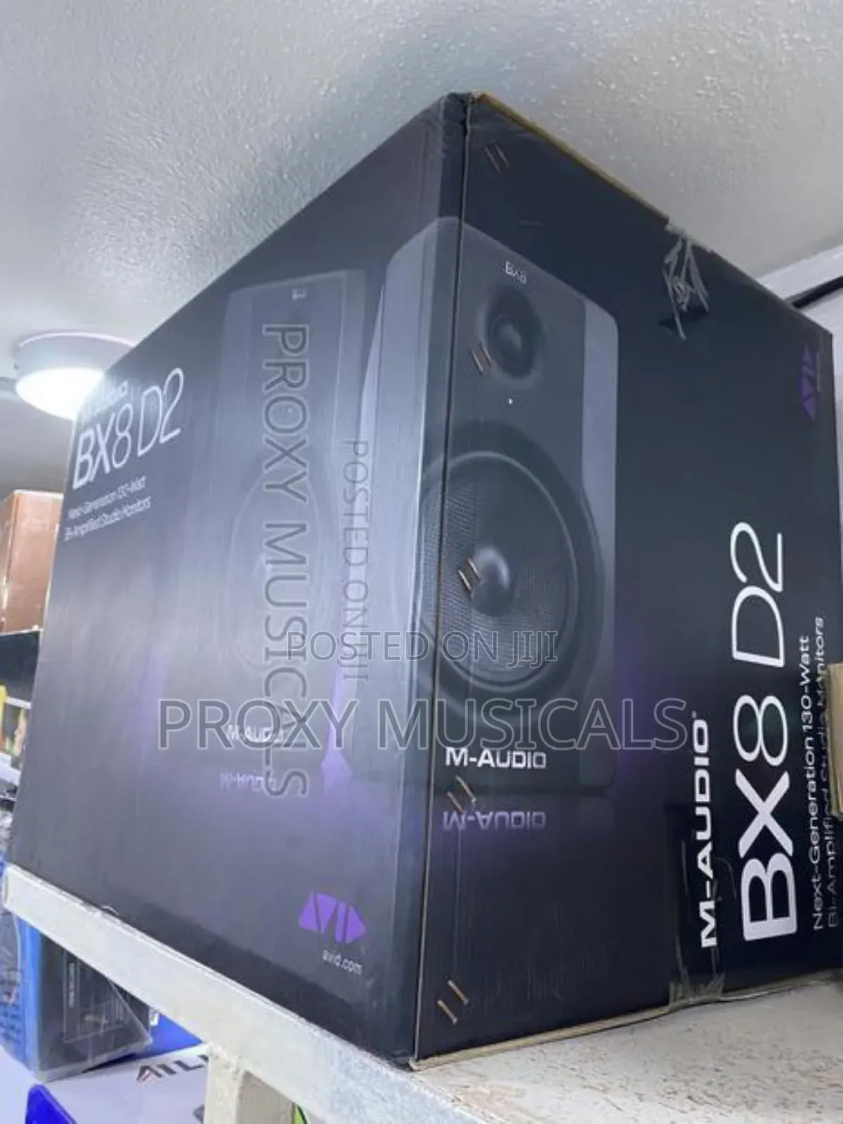 M-Audio Bx8d2 Studio Monitor Speaker 130-Watt Bi-Amplified
