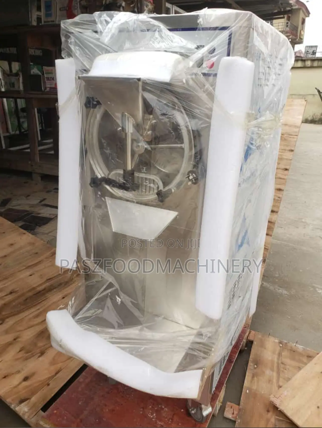 Hard Ice Cream Machine