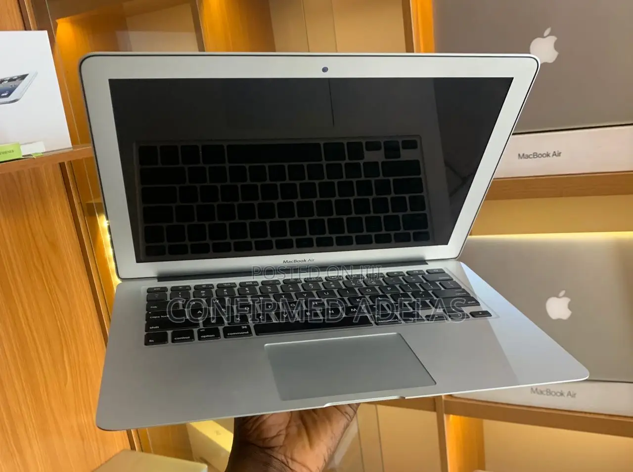 Laptop Apple MacBook Air 2017 8GB Intel Core i5 SSD 256GB