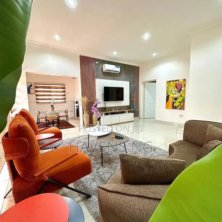 Upscale 2-Bedroom Apartment in Wuse 2, Abuja.