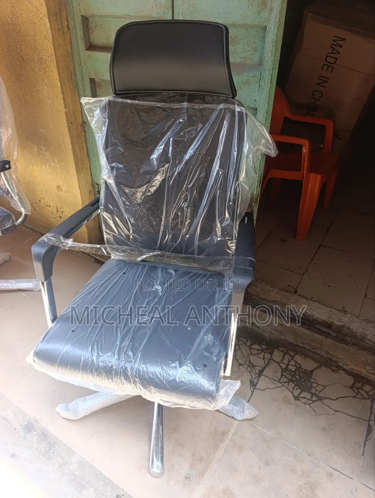 High Quality Design Office Chair With Headrest