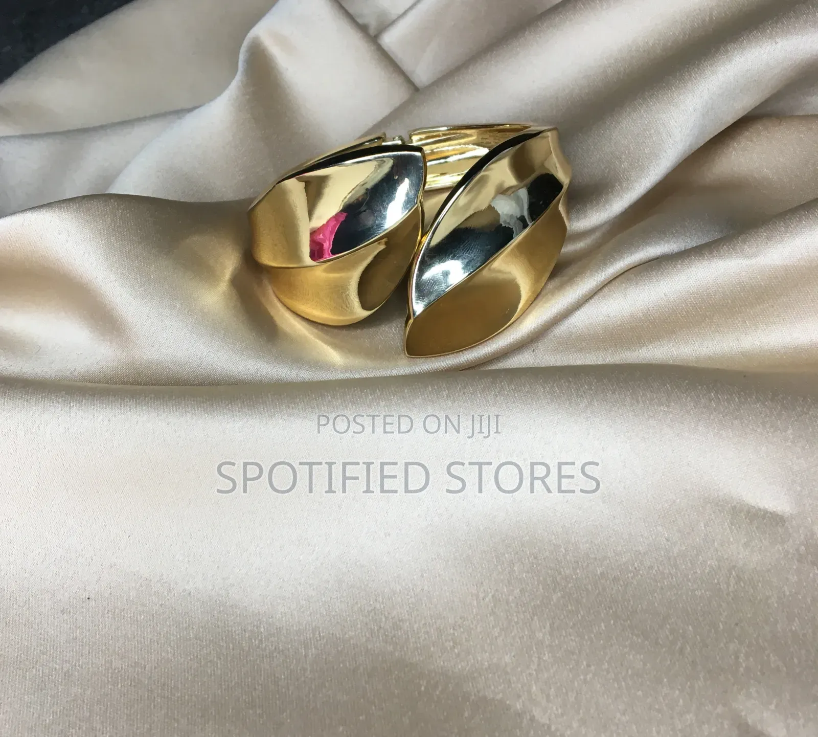 Gold Chunky Bracelet