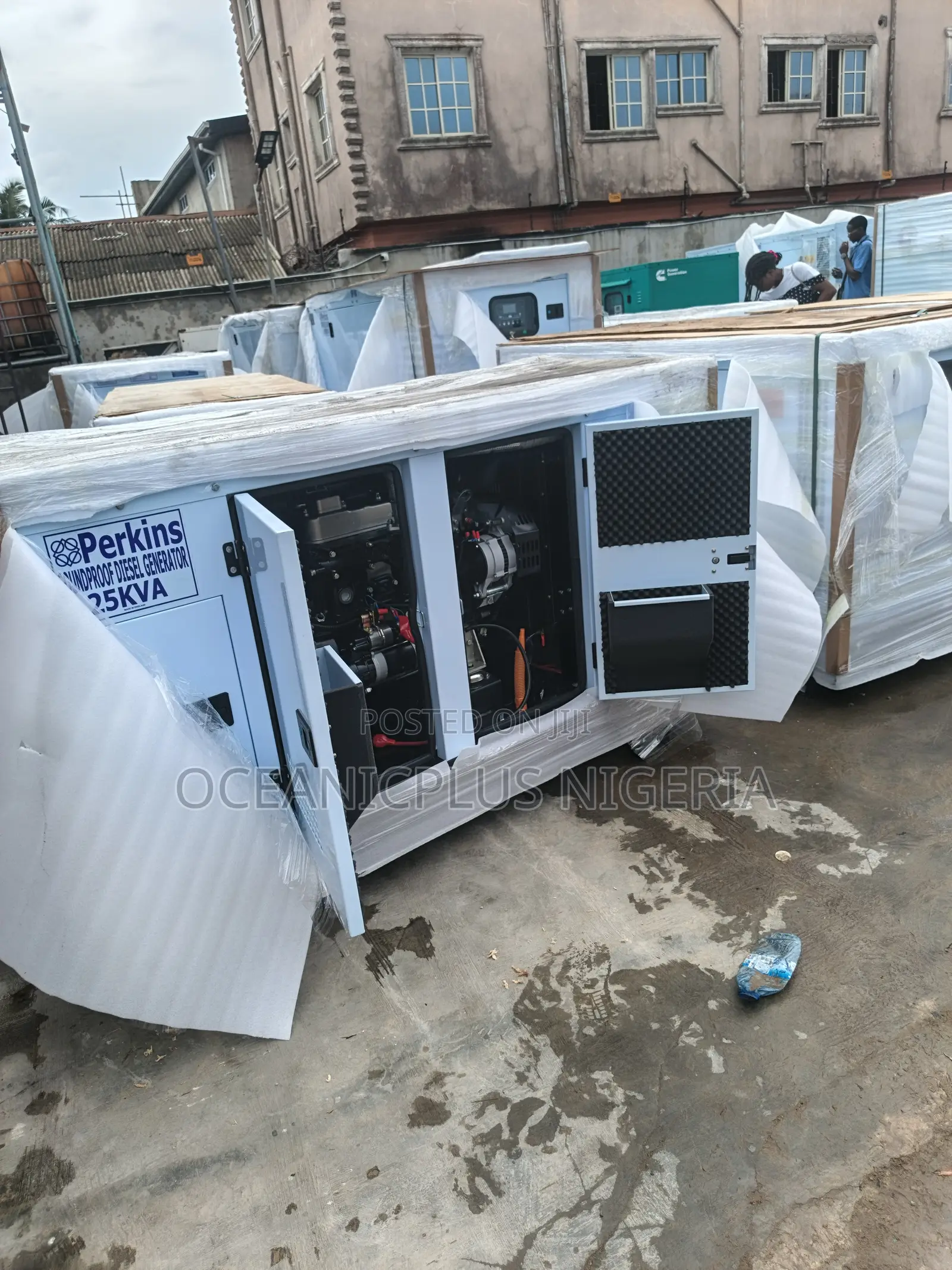Best Selling 25kva Perkins Soundproof Generator - Digital