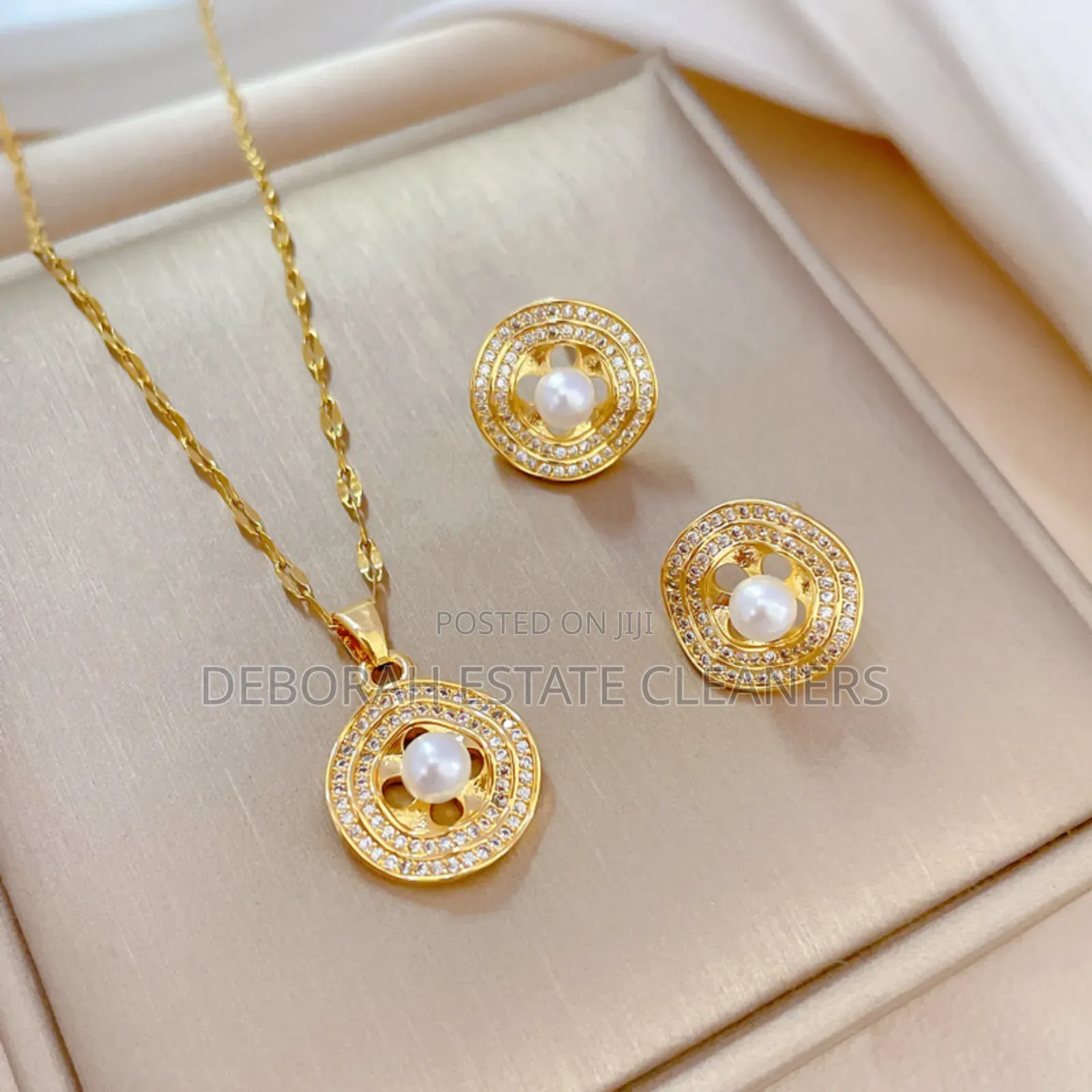 Top Notch Women's Jewelry Line