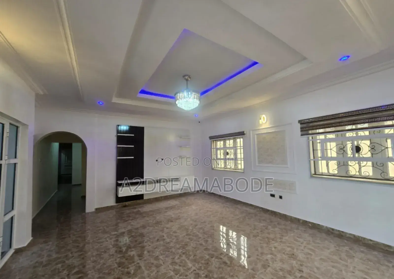 3bdrm Bungalow in Opic, Isheri North for sale