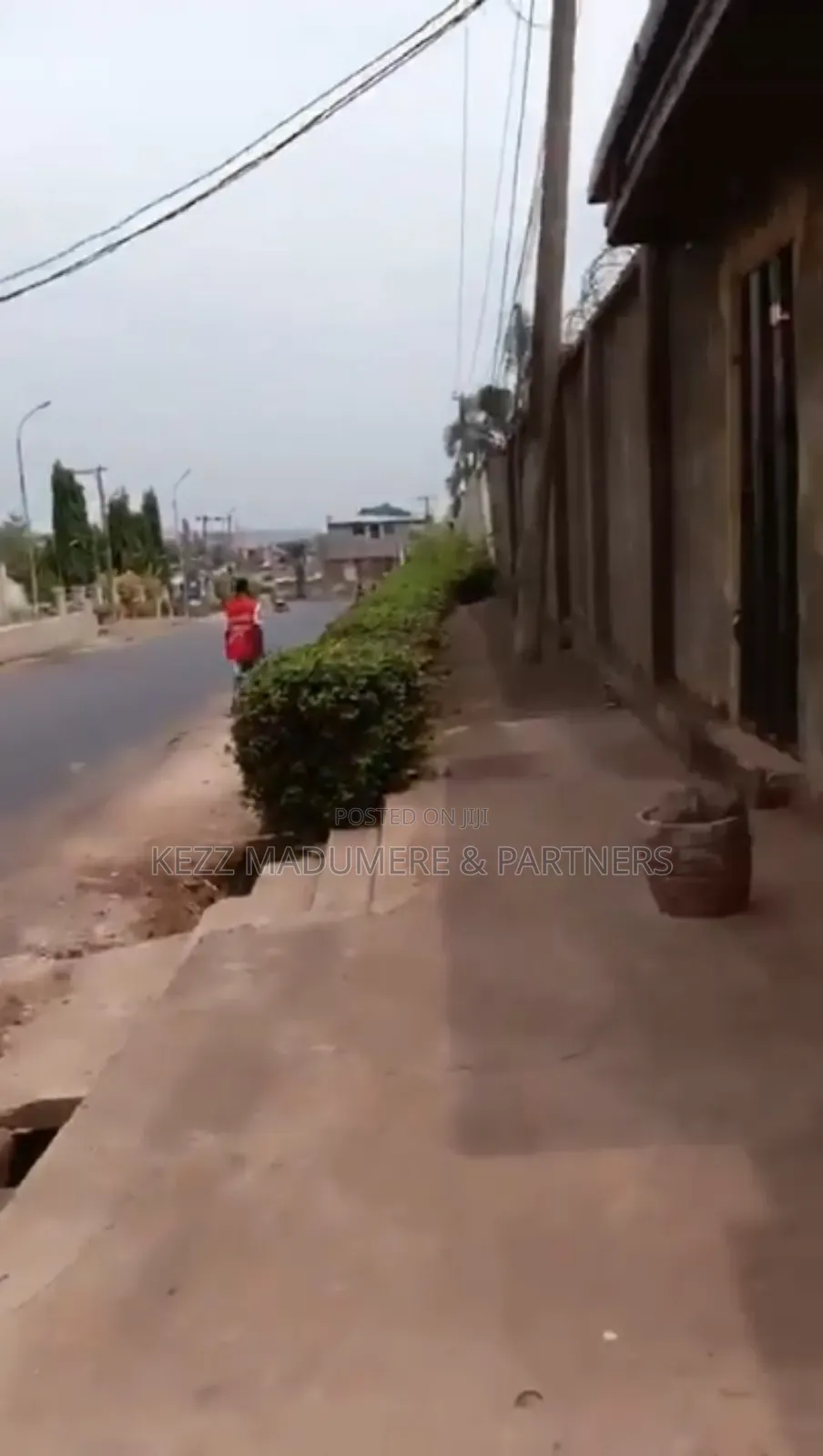 6bdrm Duplex in Along Brown & Brown, Port-Harcourt for sale
