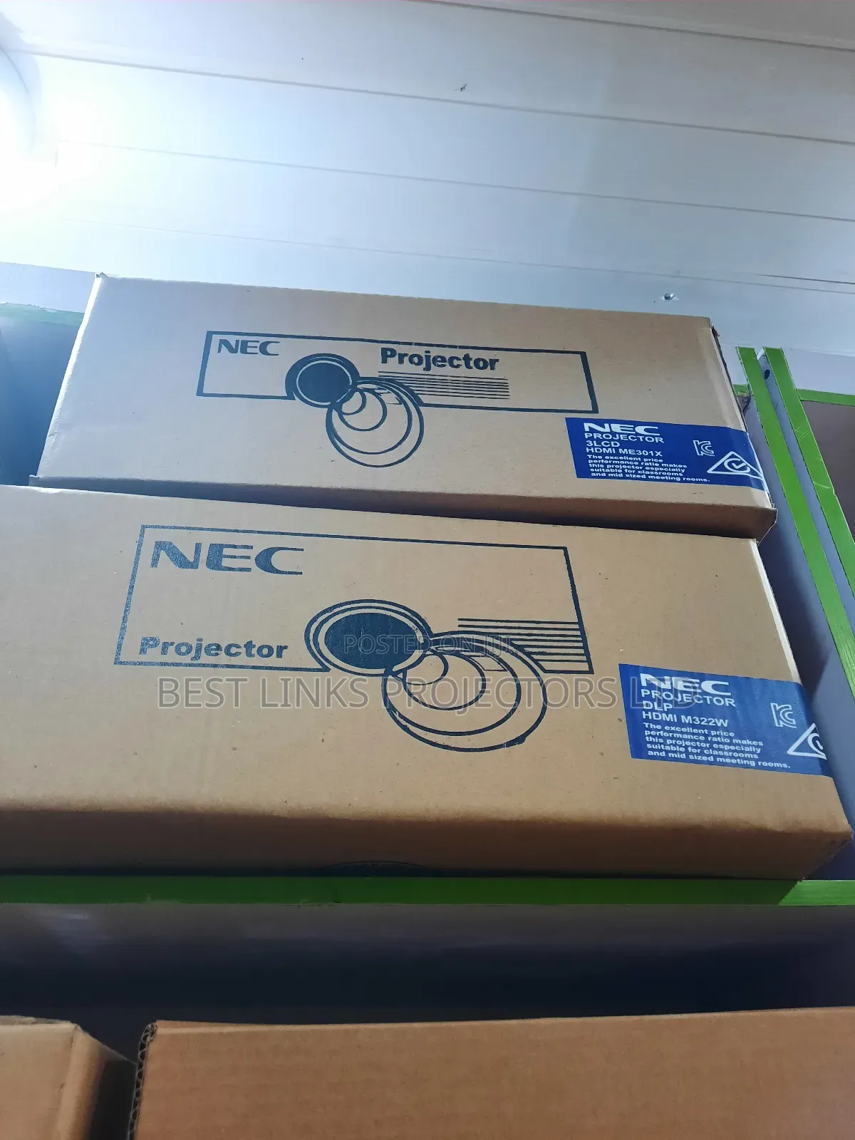 Nec 4000 Lumens