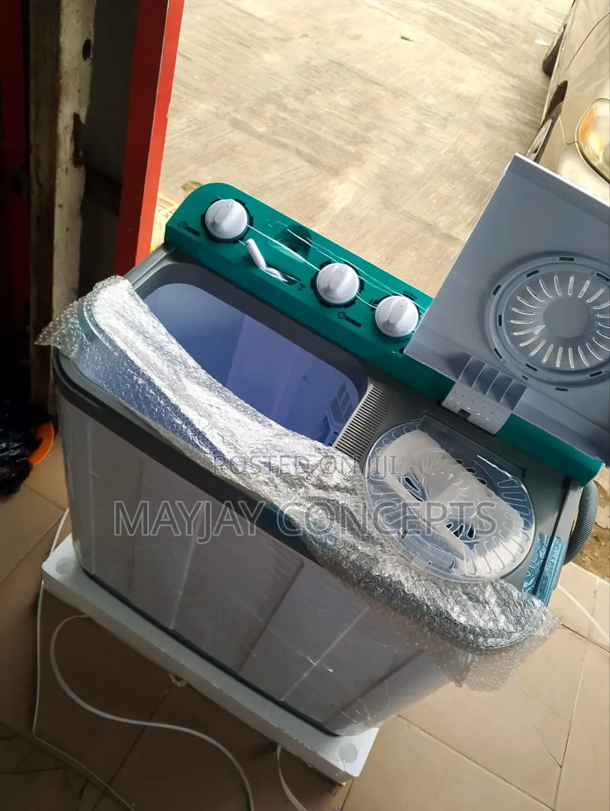 Hisense 7.5kg Twin Tub Washing Machine (Model: Wsqb753)