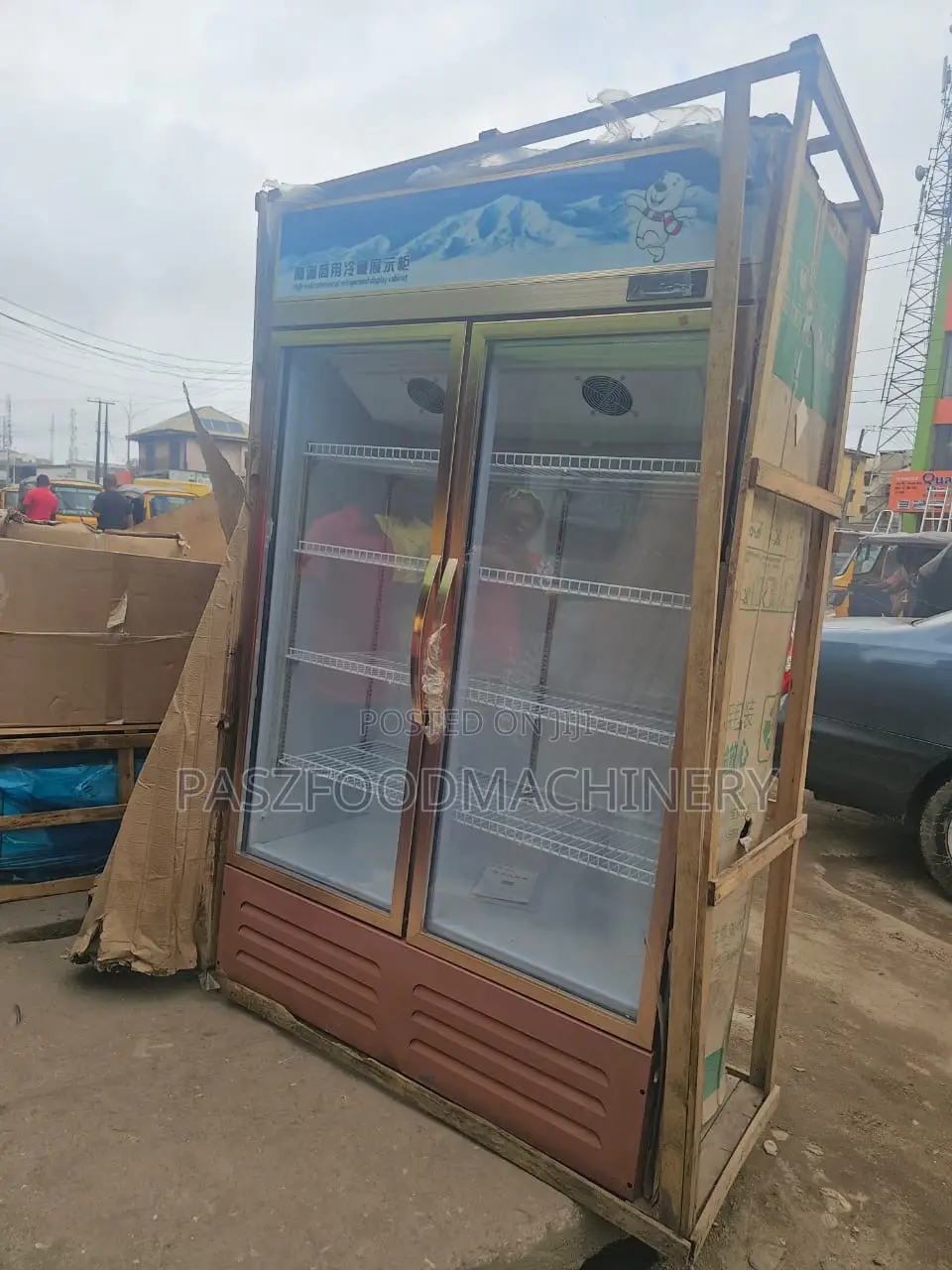Double Doors Beverage Showcase