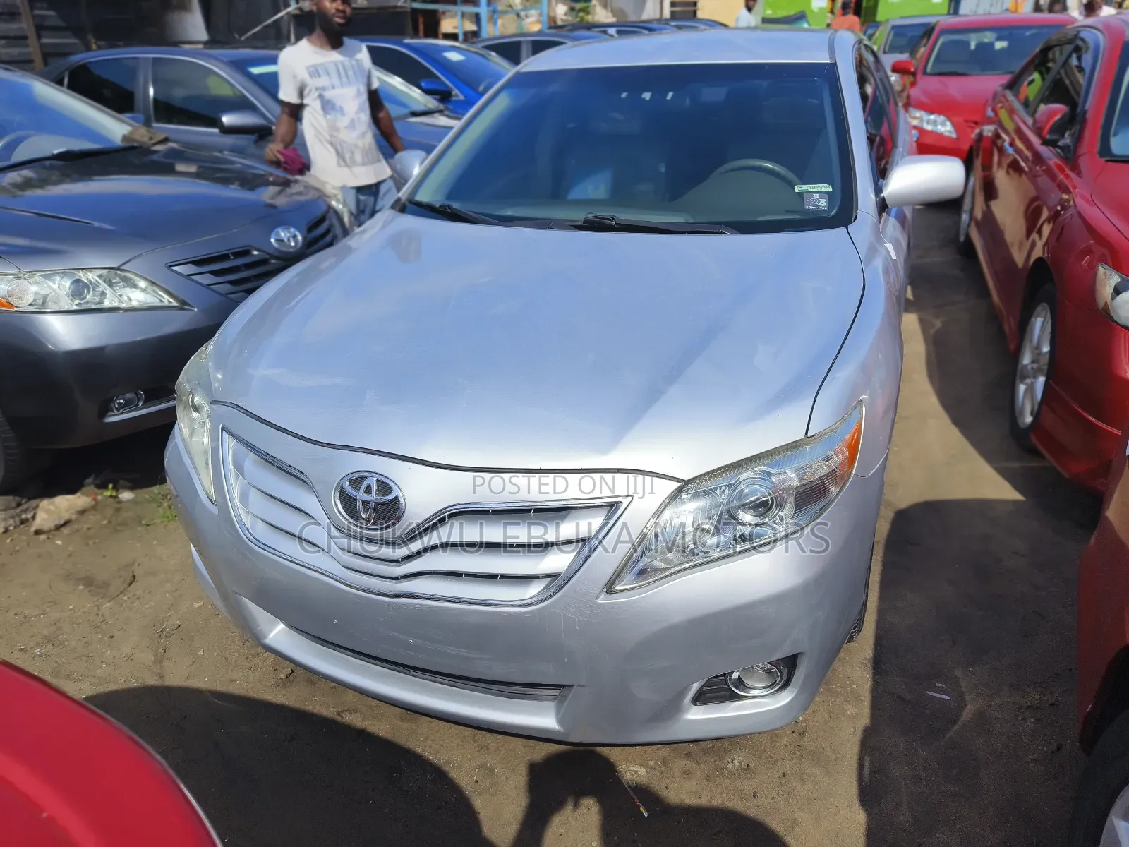 Toyota Camry LE 4dr Sedan (2.5L 4cyl 6AM) 2010 Silver