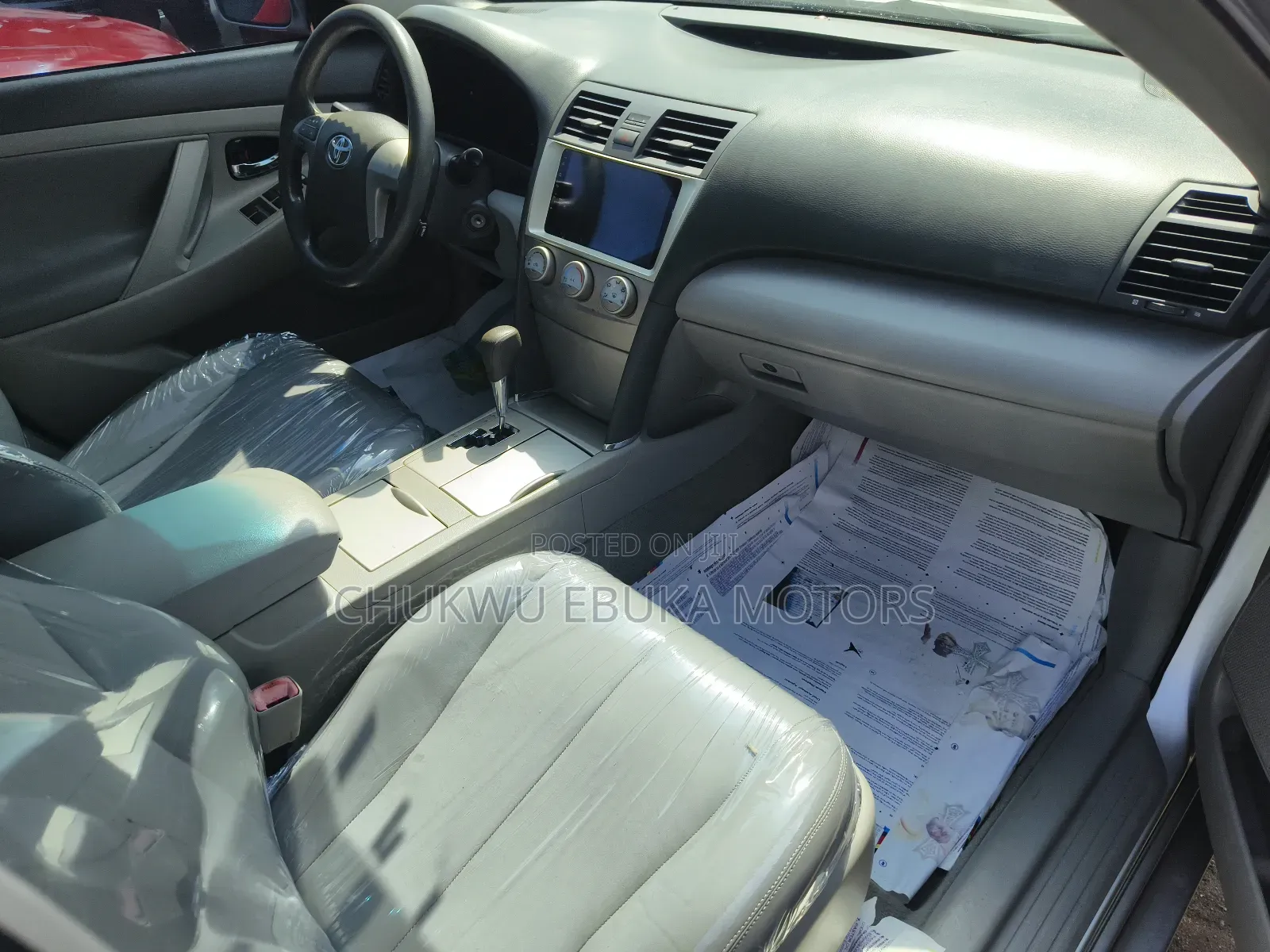Toyota Camry LE 4dr Sedan (2.5L 4cyl 6AM) 2010 Silver