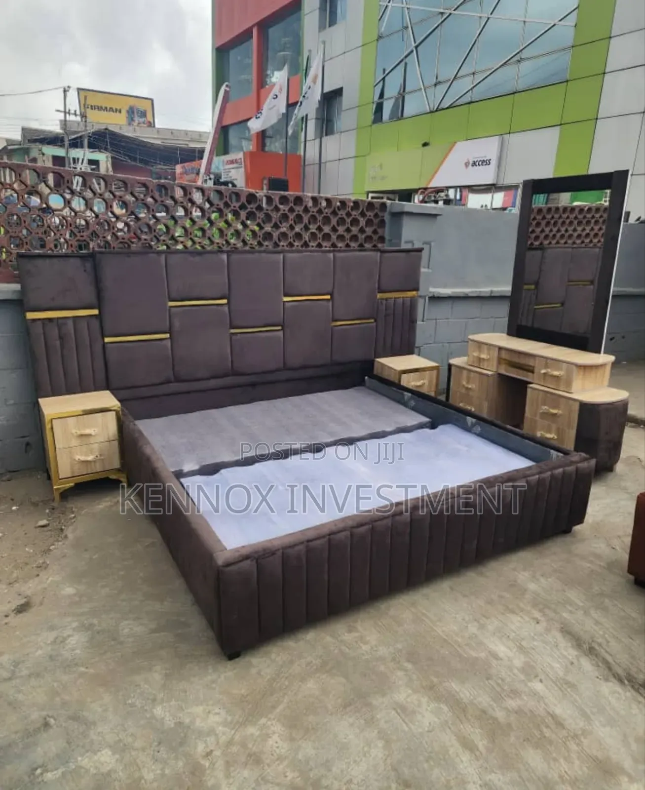 Classic 6 by 6 Chocolate Complete Set Bedframe