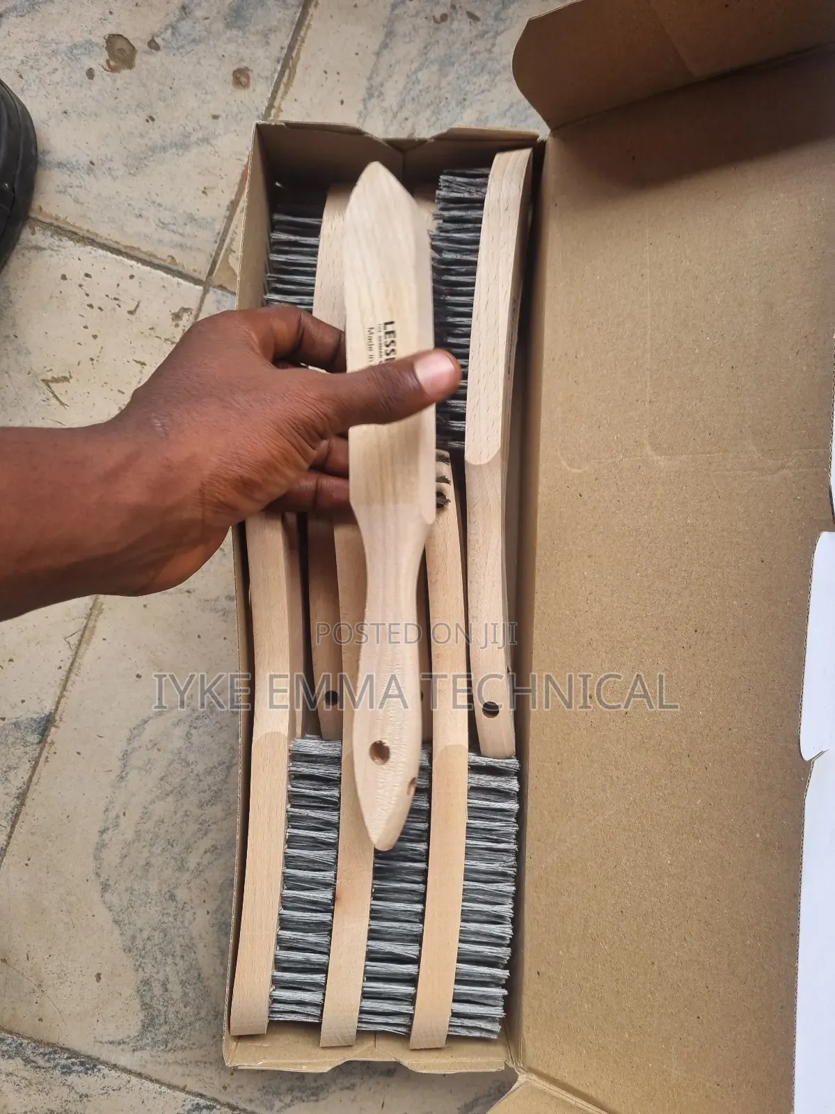 Hand Wire Brush