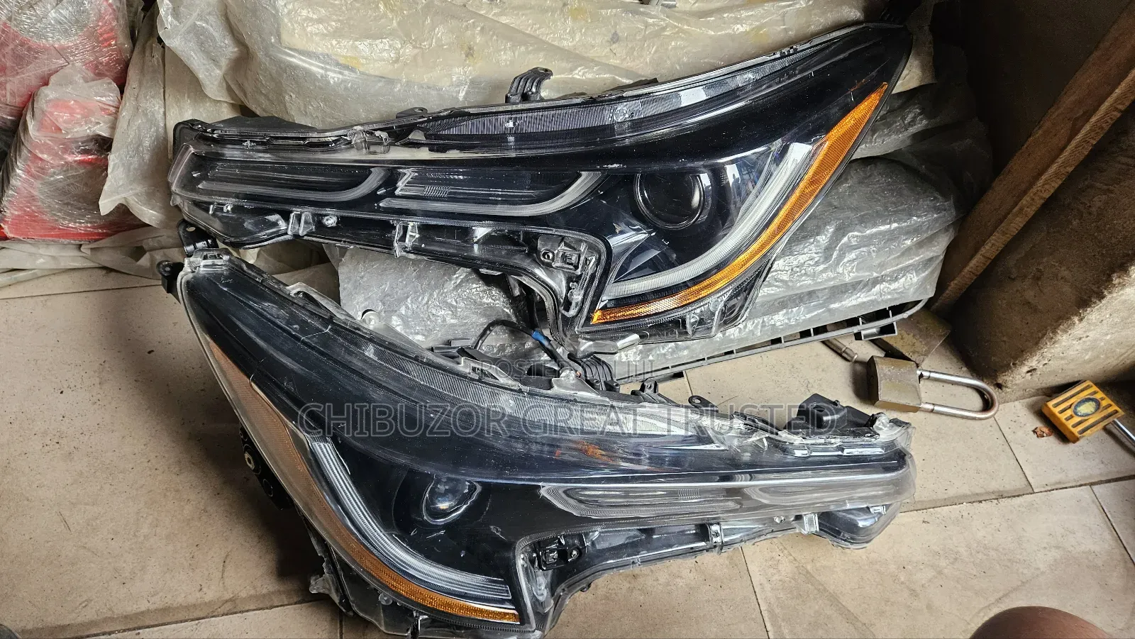 Set of Headlamp Corolla 2020 Sports