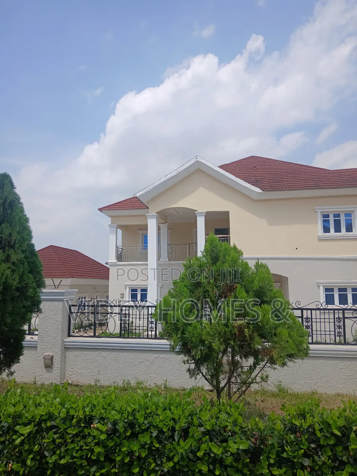 5bdrm Duplex in Suncity Estate, Galadimawa for rent