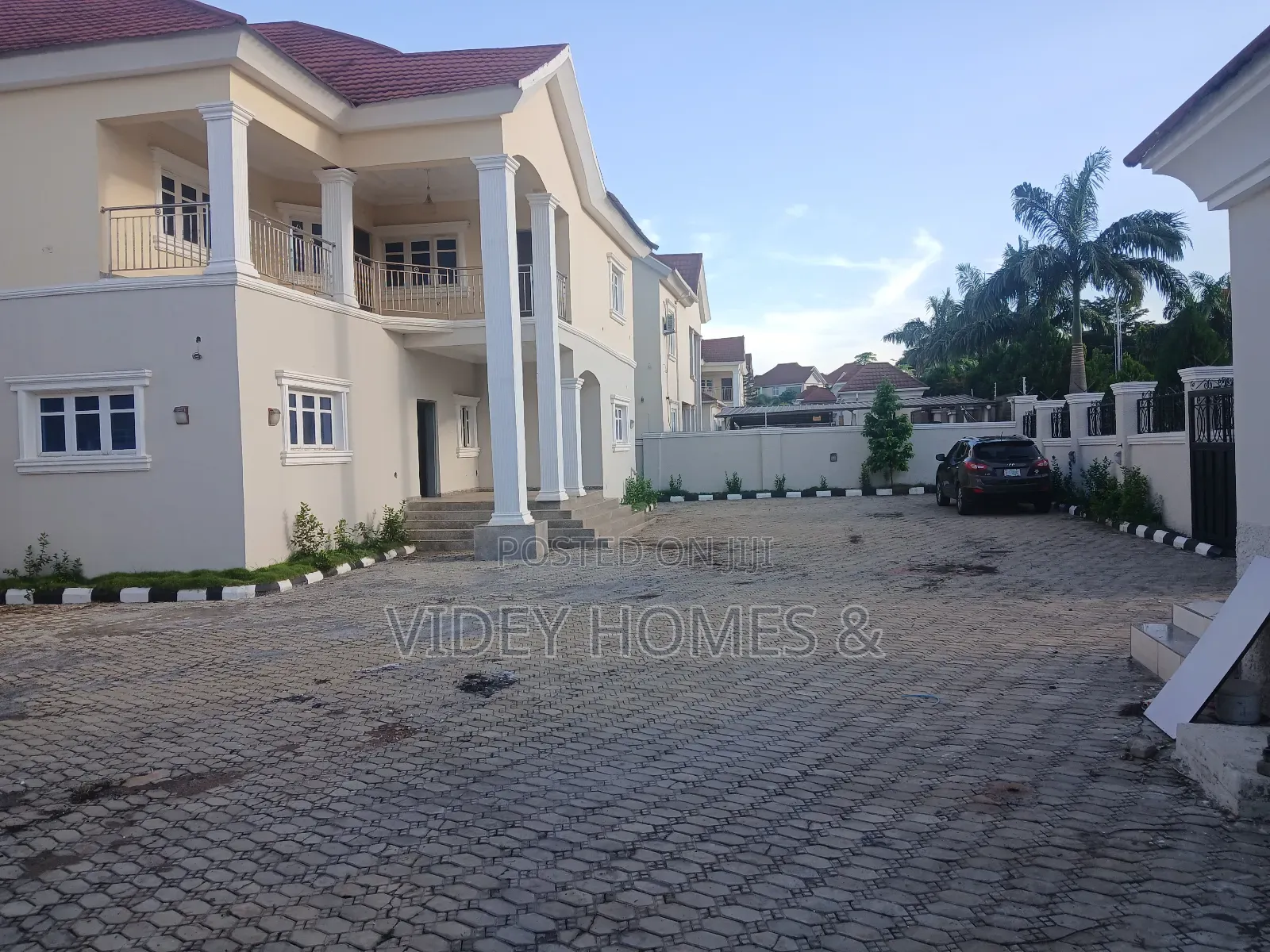 5bdrm Duplex in Suncity Estate, Galadimawa for rent