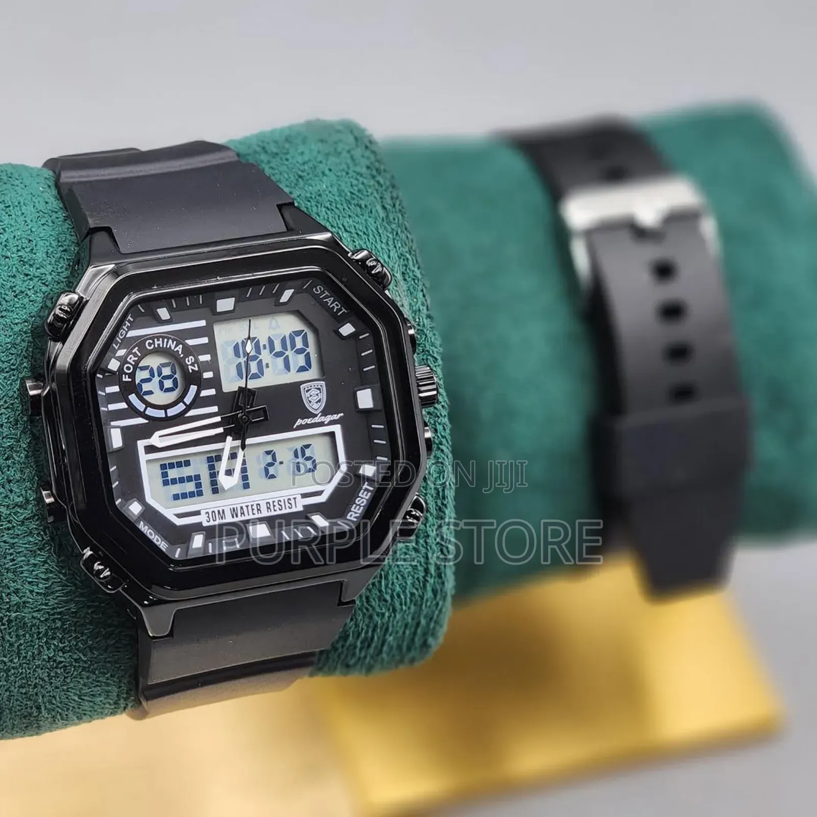 Poedagar Quality Digital and Analog Rubber Strap Watch