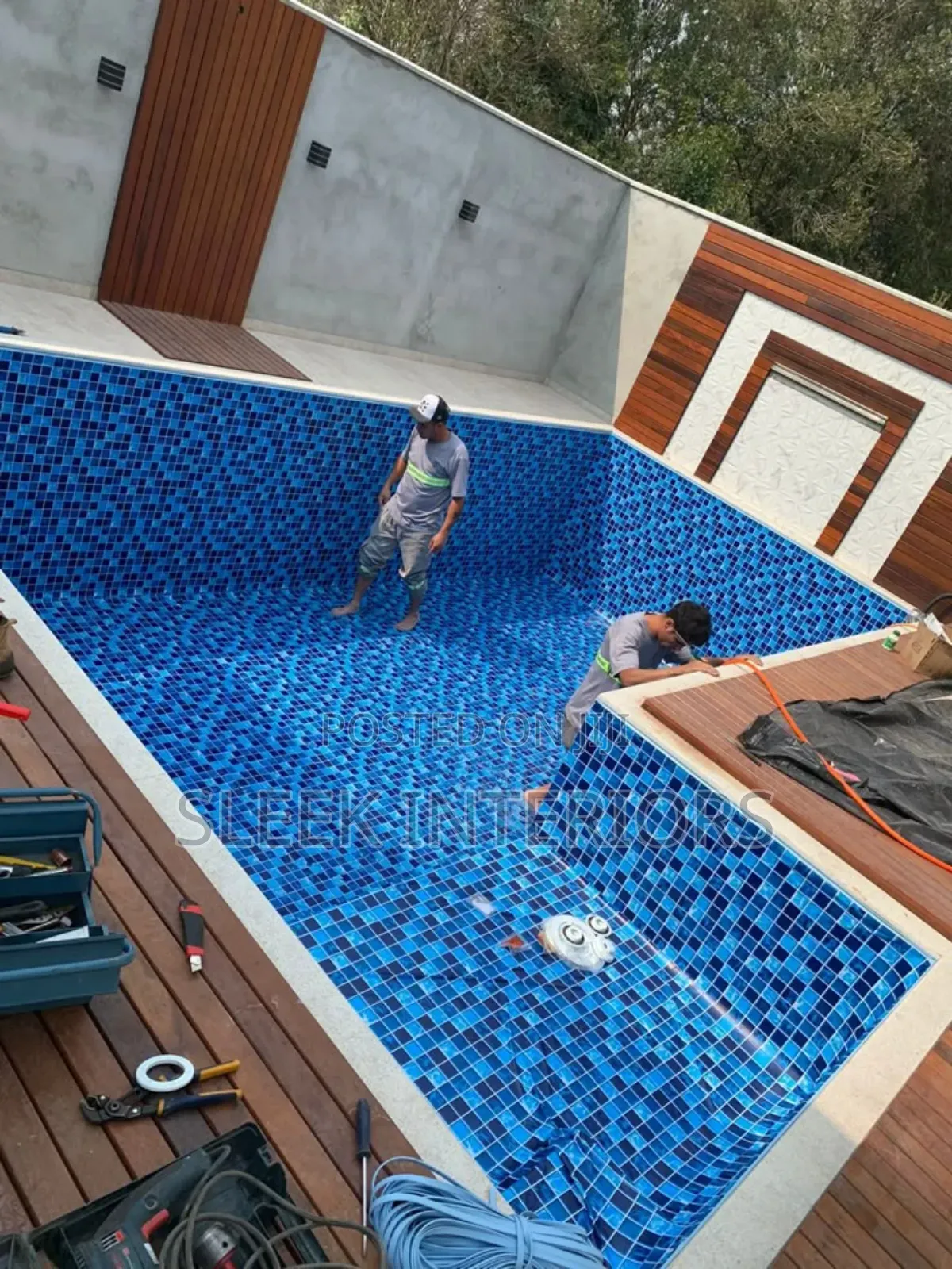Swimming Pool With Fountain