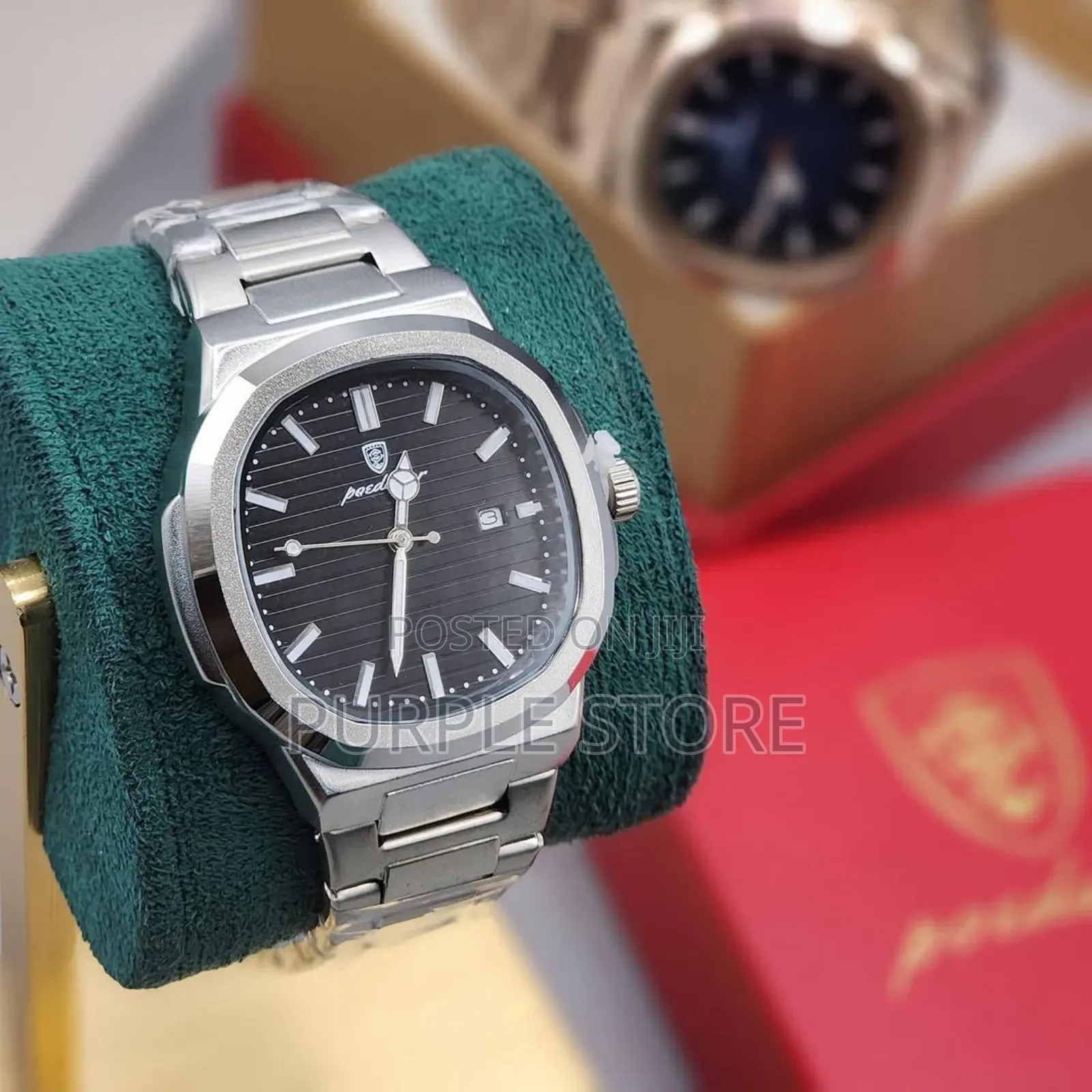 Poedagar Steel Chain Watch-With-Box-Extra Battery-Card Etc