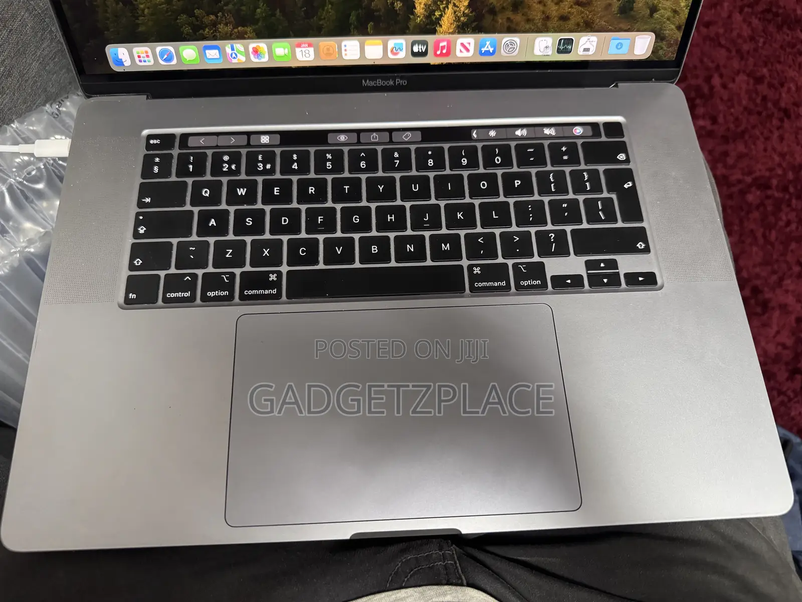 Laptop Apple MacBook Pro 2019 16GB Intel Core I9 SSD 1T