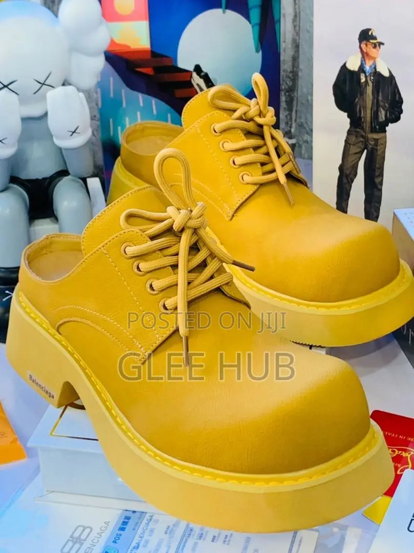 Stylish Balenciaga Half Shoe