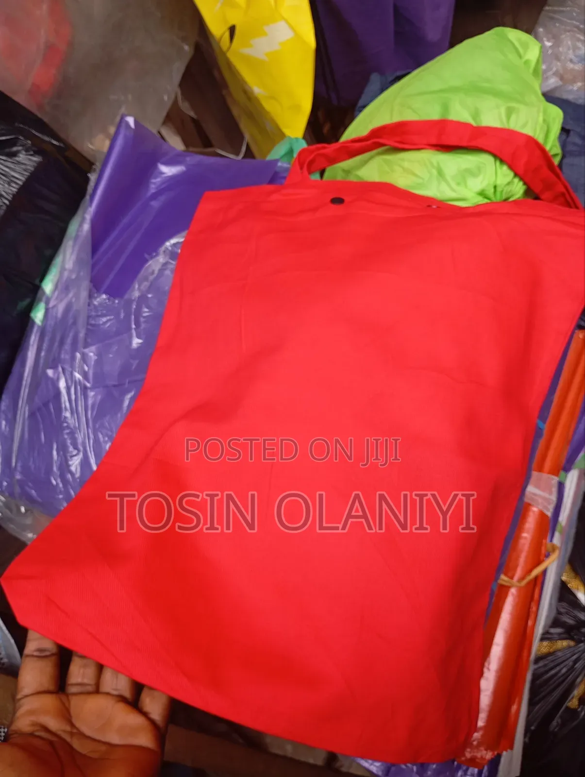 Quality Plain Tote Bags in Dozens