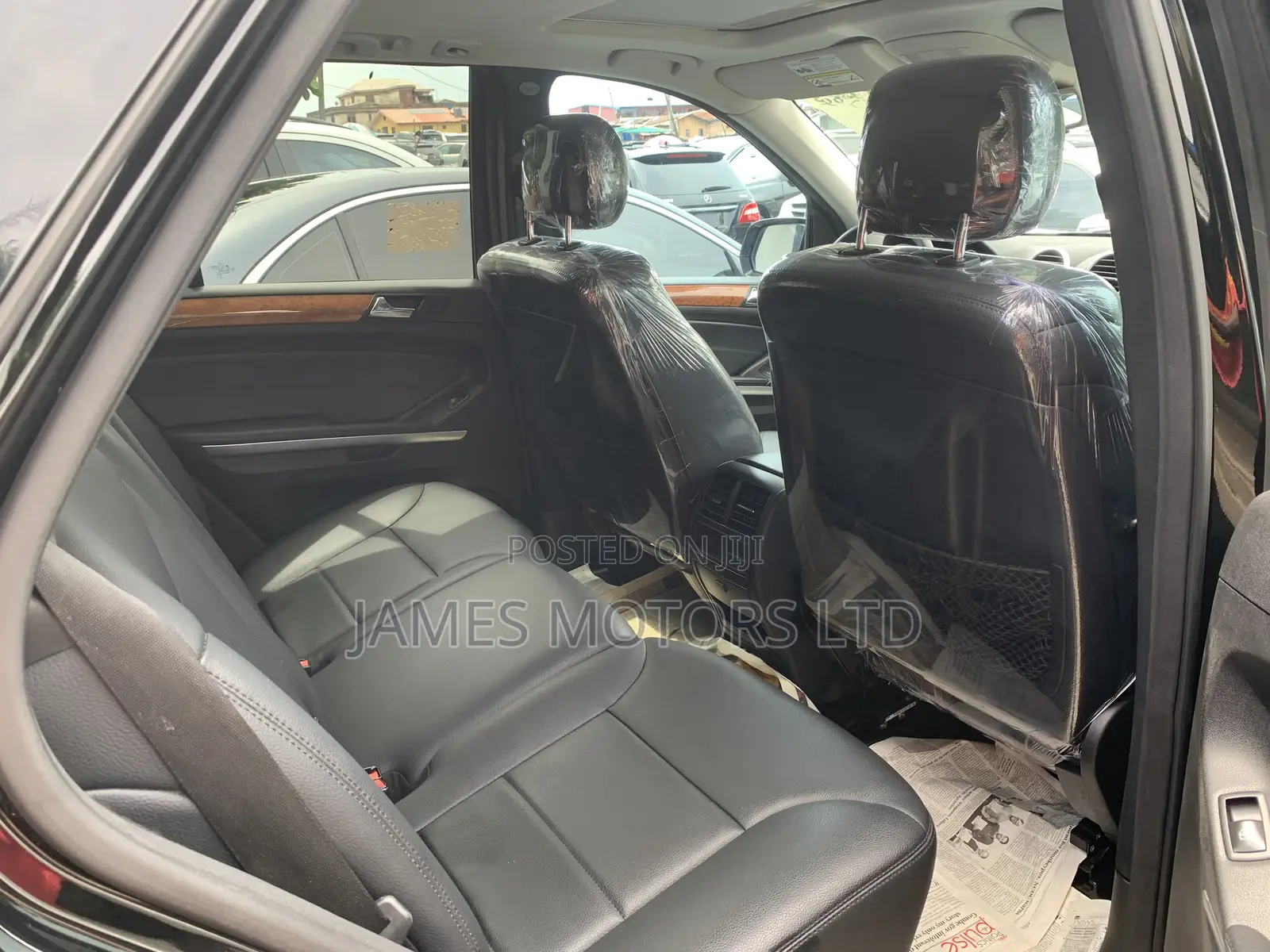 Mercedes-Benz M Class 2010 Black