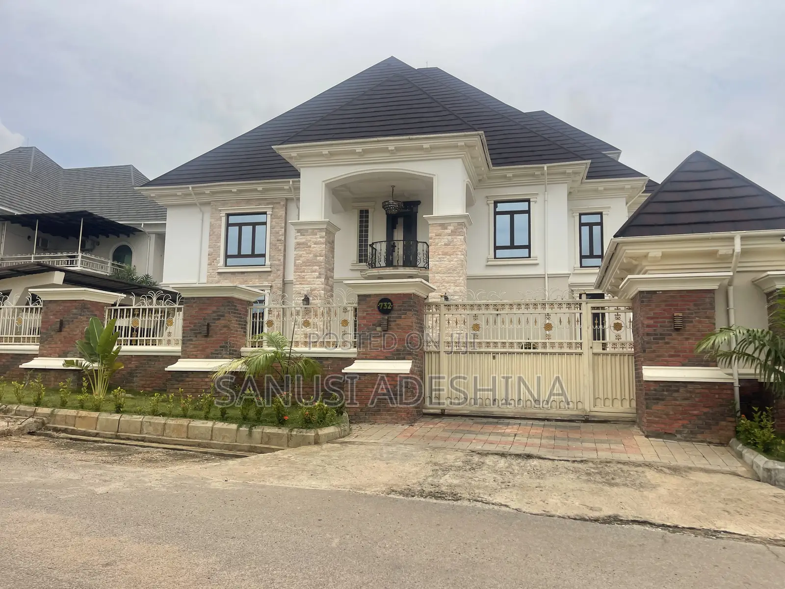 7bdrm Duplex in Mabushi,Fct Abuja for sale