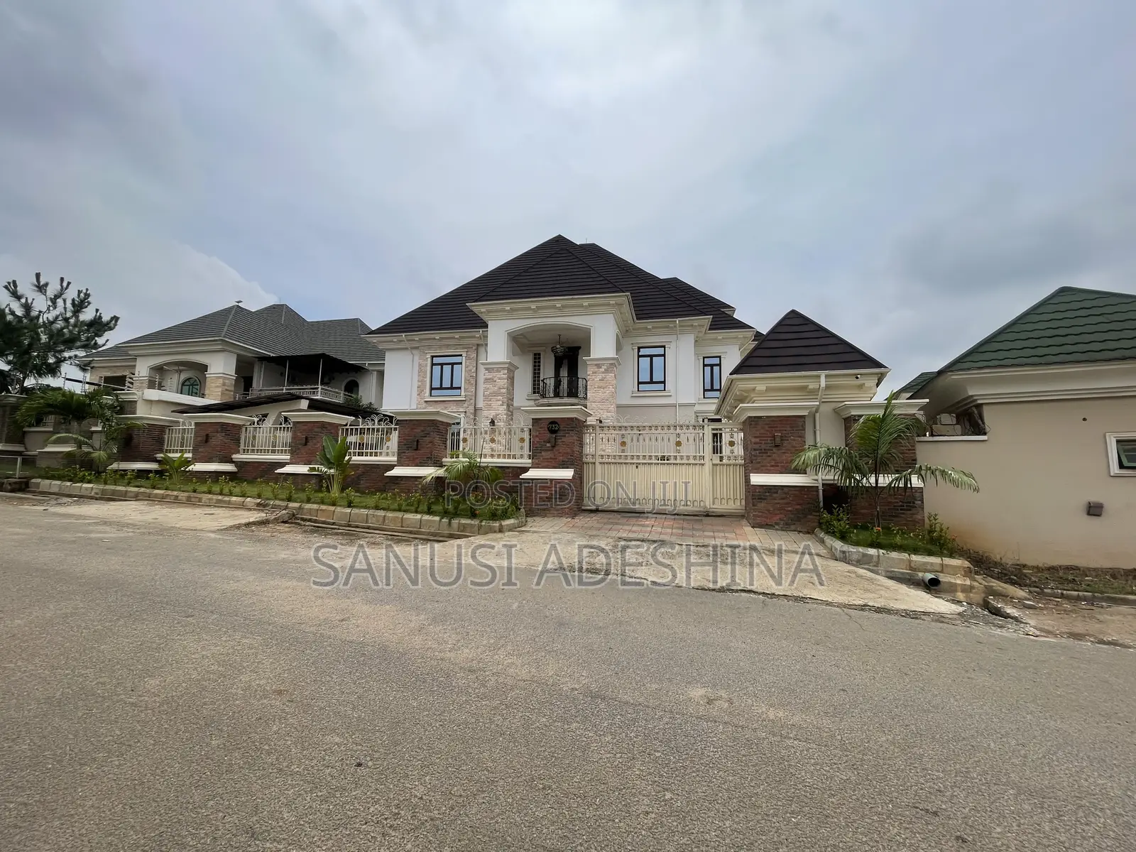 7bdrm Duplex in Mabushi,Fct Abuja for sale