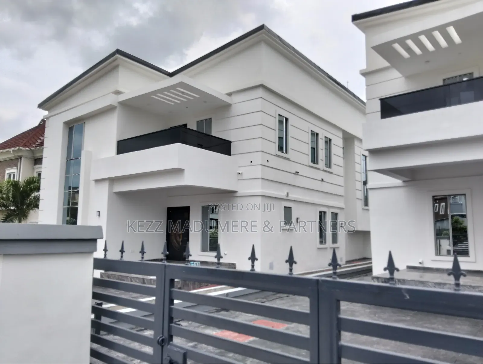 5bdrm Duplex in Pearl Gardens Estate, Port-Harcourt for sale